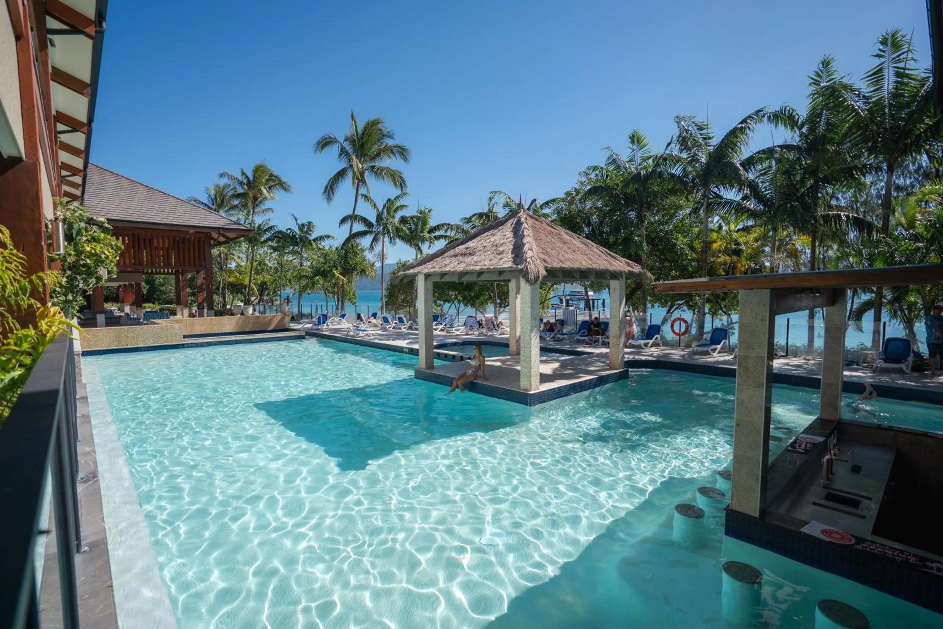 Swimming pool in Fitzroy Island Resort