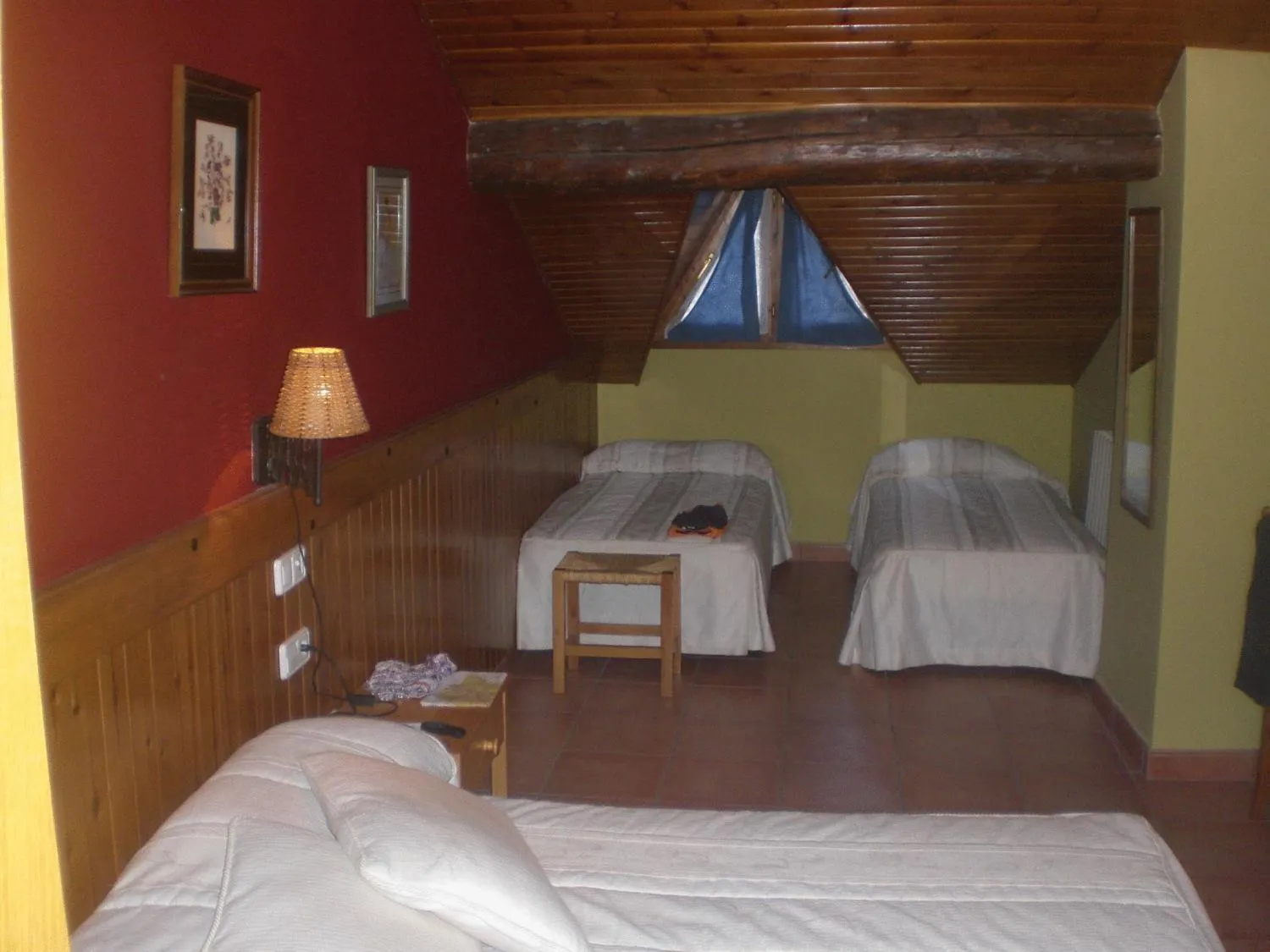 Photo of the whole room, Bed in Roch Hotel