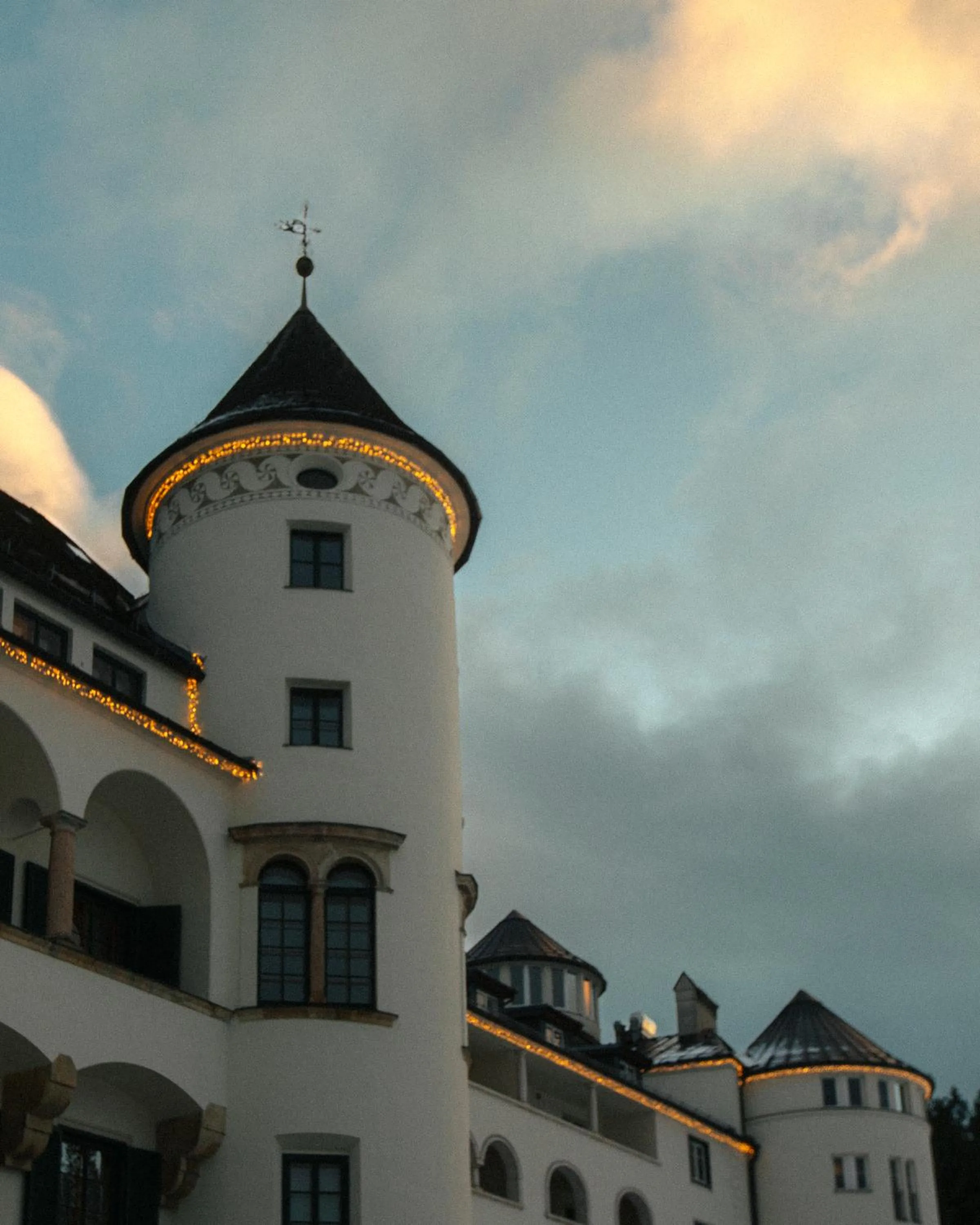 Property building in IMLAUER Hotel Schloss Pichlarn