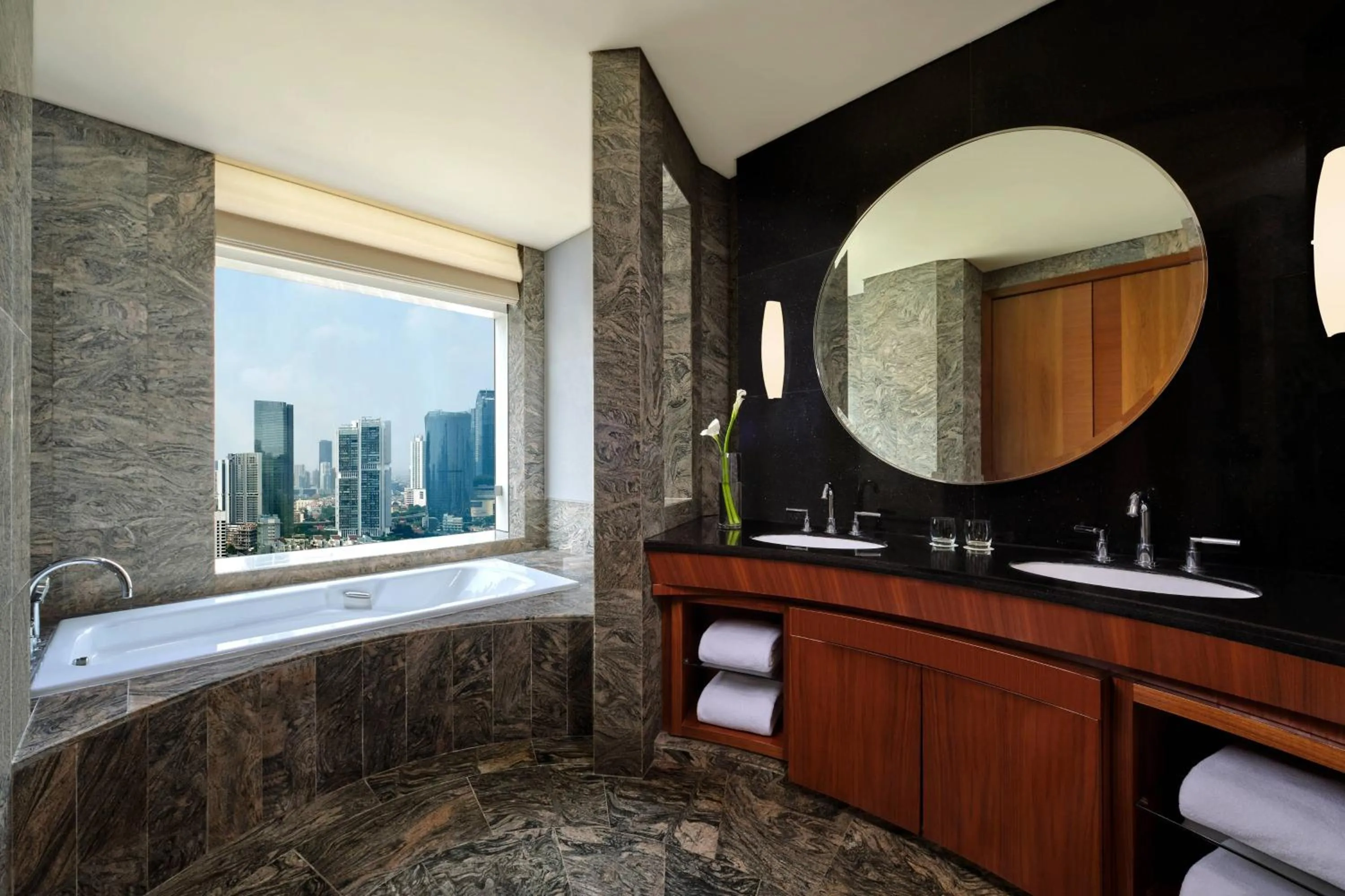 Bathroom in The Ritz-Carlton Jakarta, Pacific Place