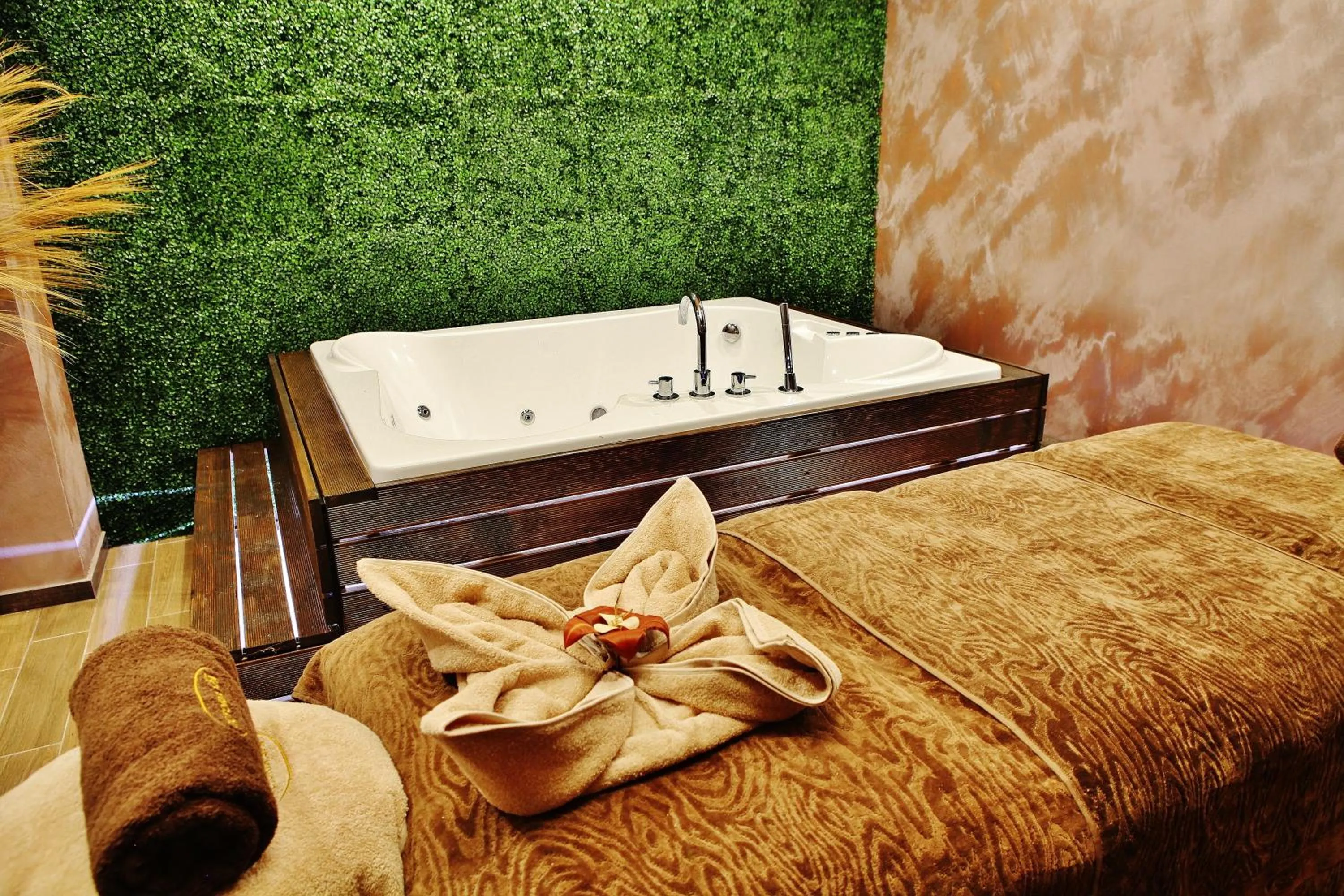 Bed in SPA Hotel Infinity Park Velingrad