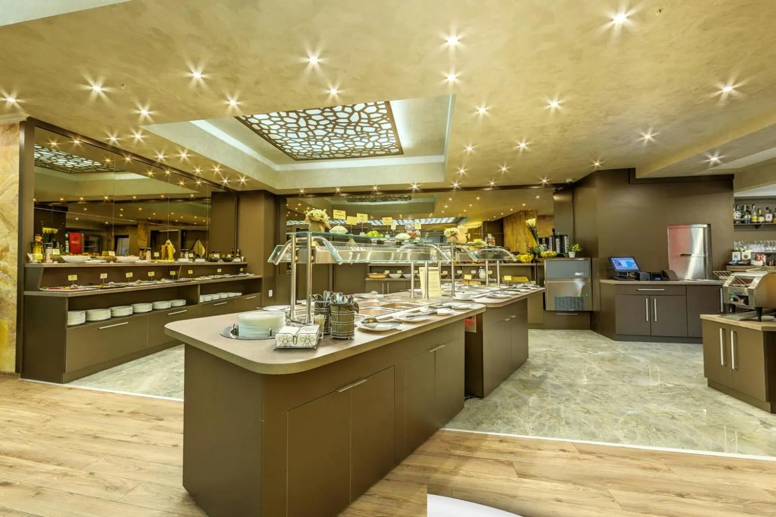 Restaurant/places to eat in SPA Hotel Infinity Park Velingrad