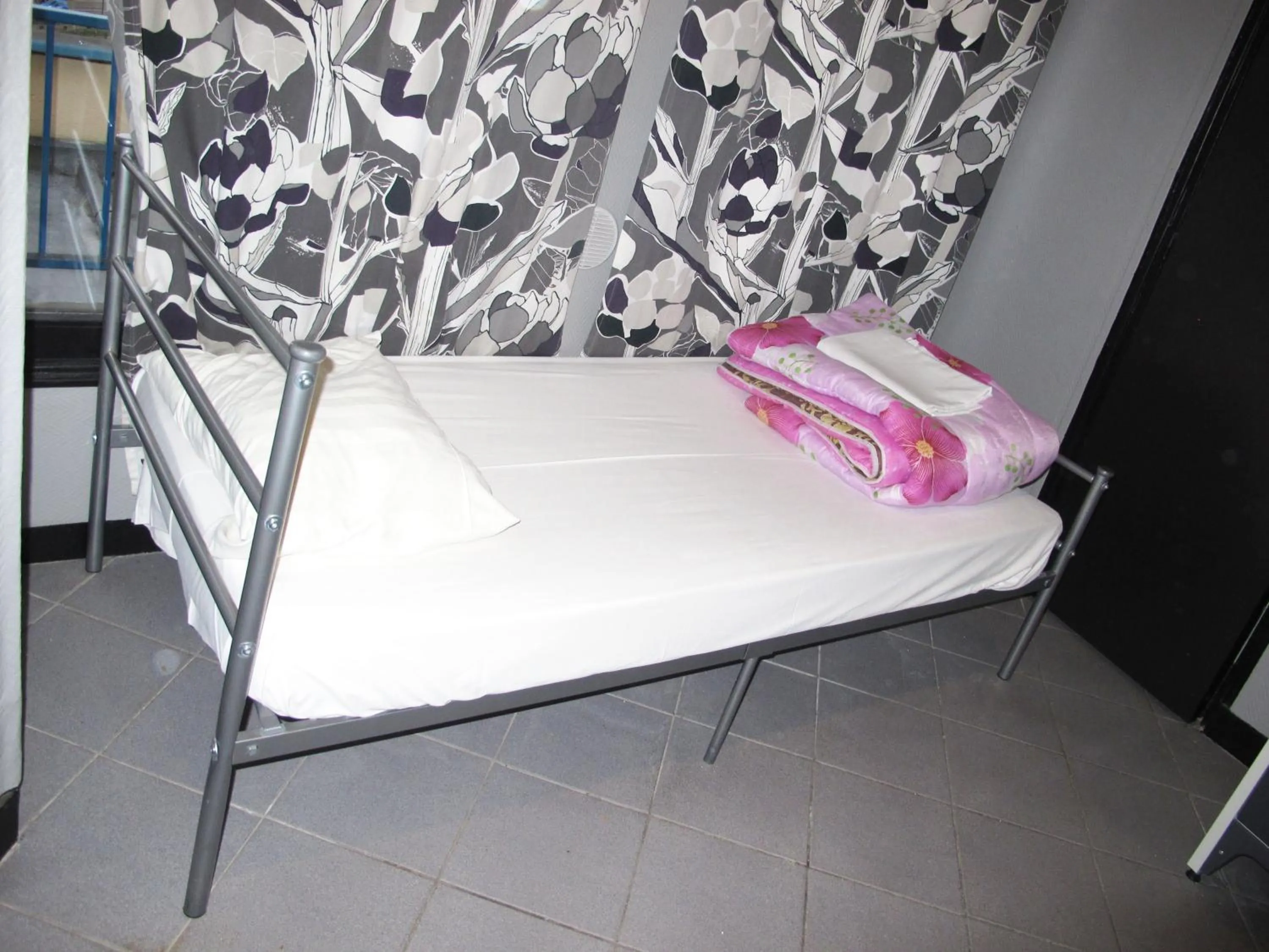 Bed in Peace & Love Hostel