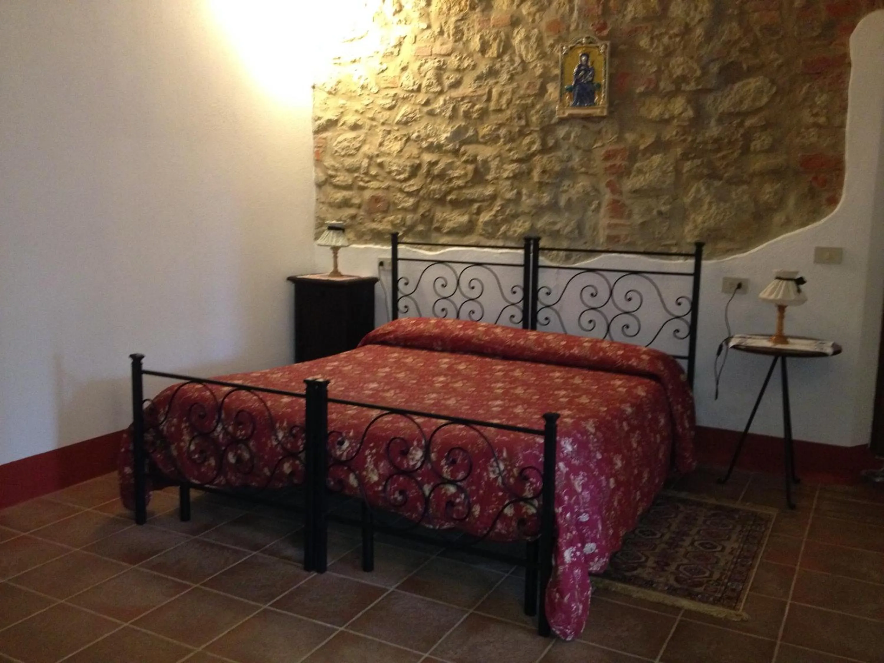 Photo of the whole room, Bed in Tenuta Santagnese