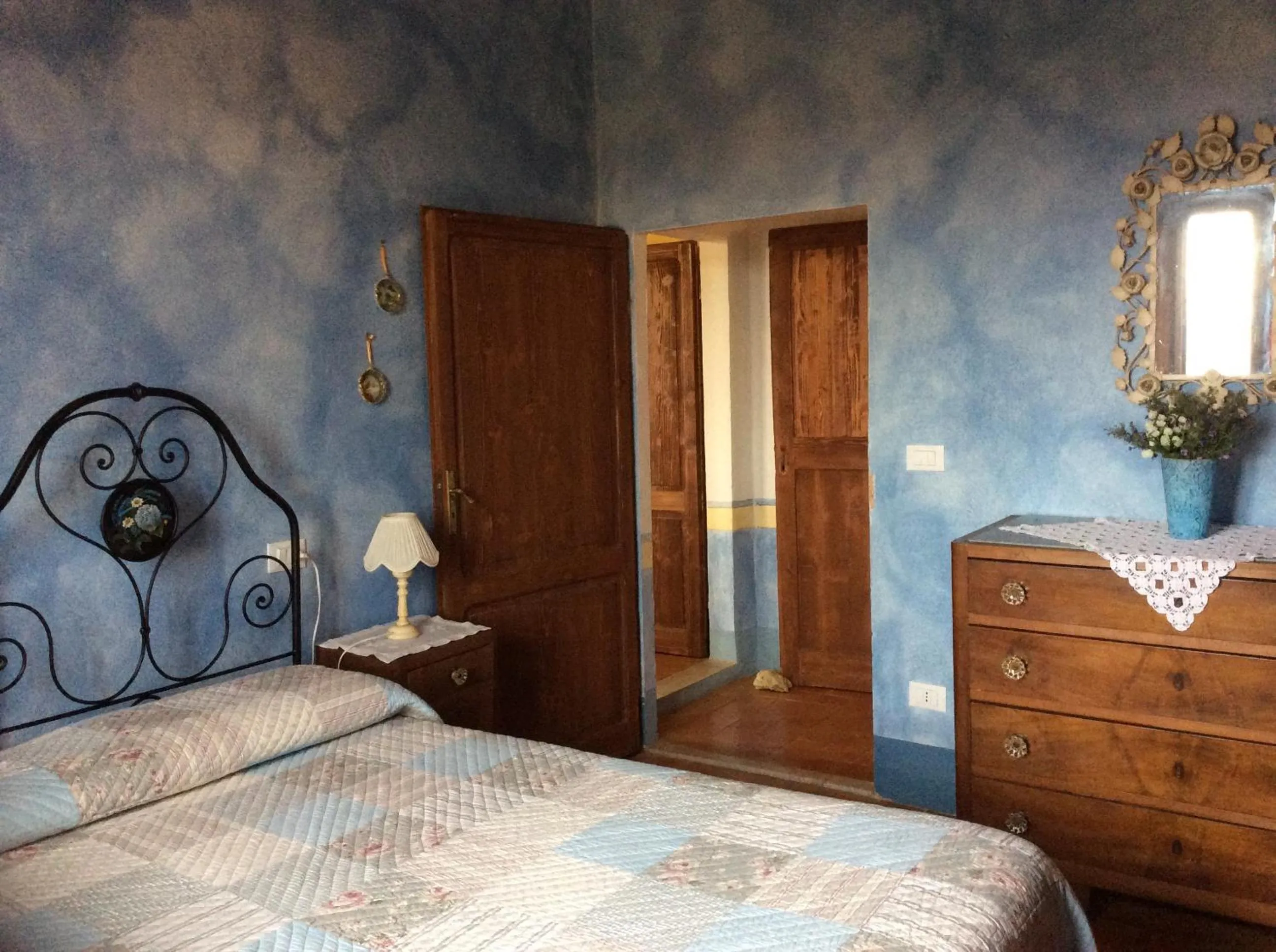 Photo of the whole room, Bed in Tenuta Santagnese