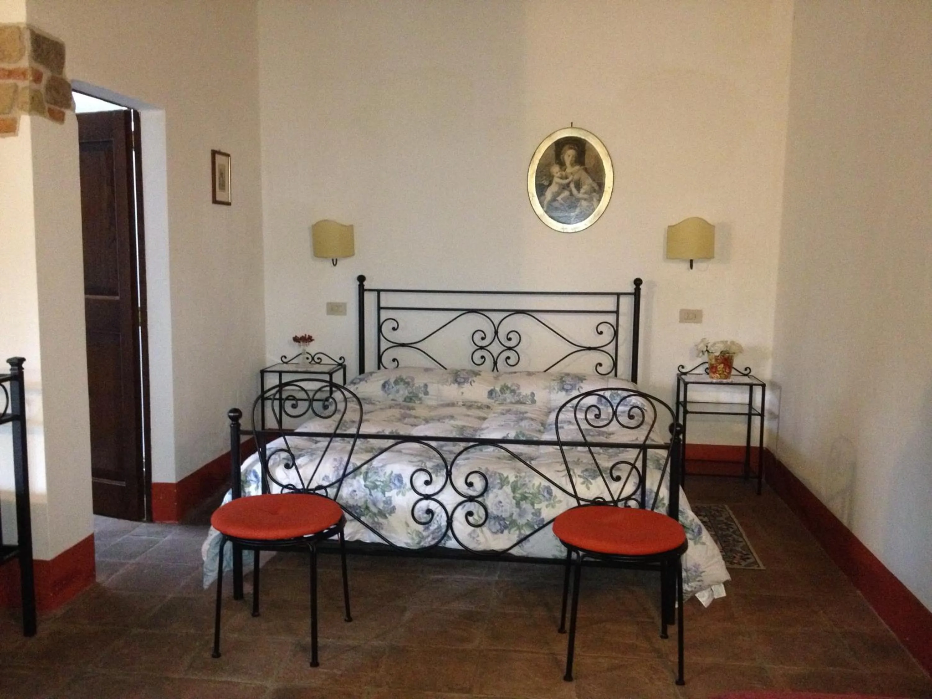 Photo of the whole room, Bed in Tenuta Santagnese