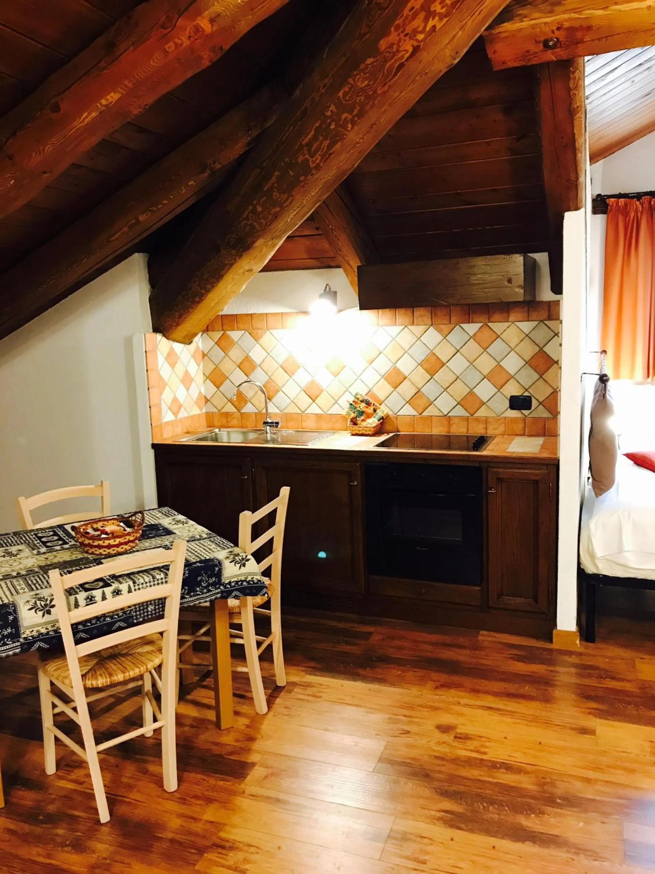 Kitchen or kitchenette in Residence Du Commerce