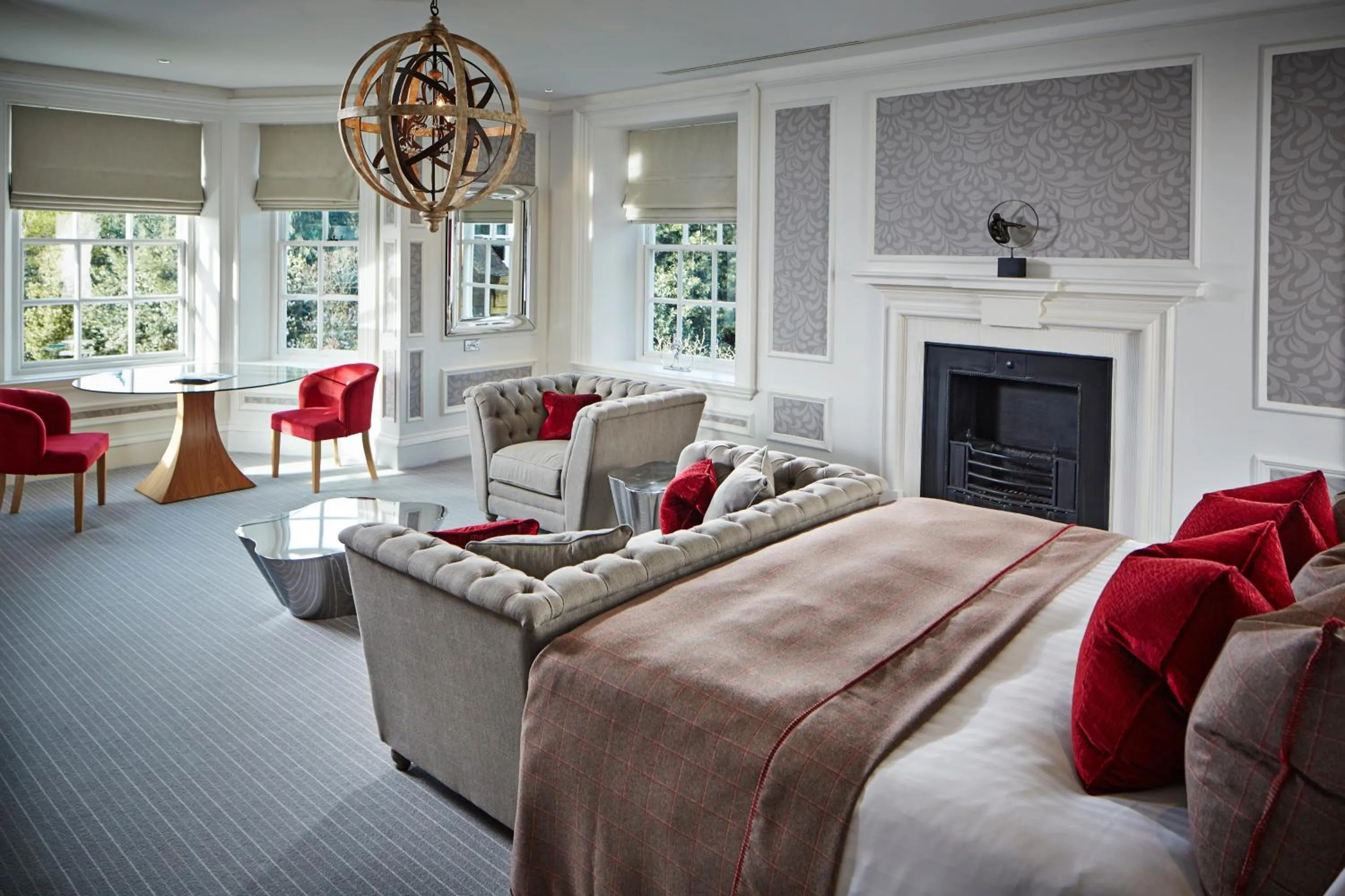 Living room in Barnett Hill Hotel