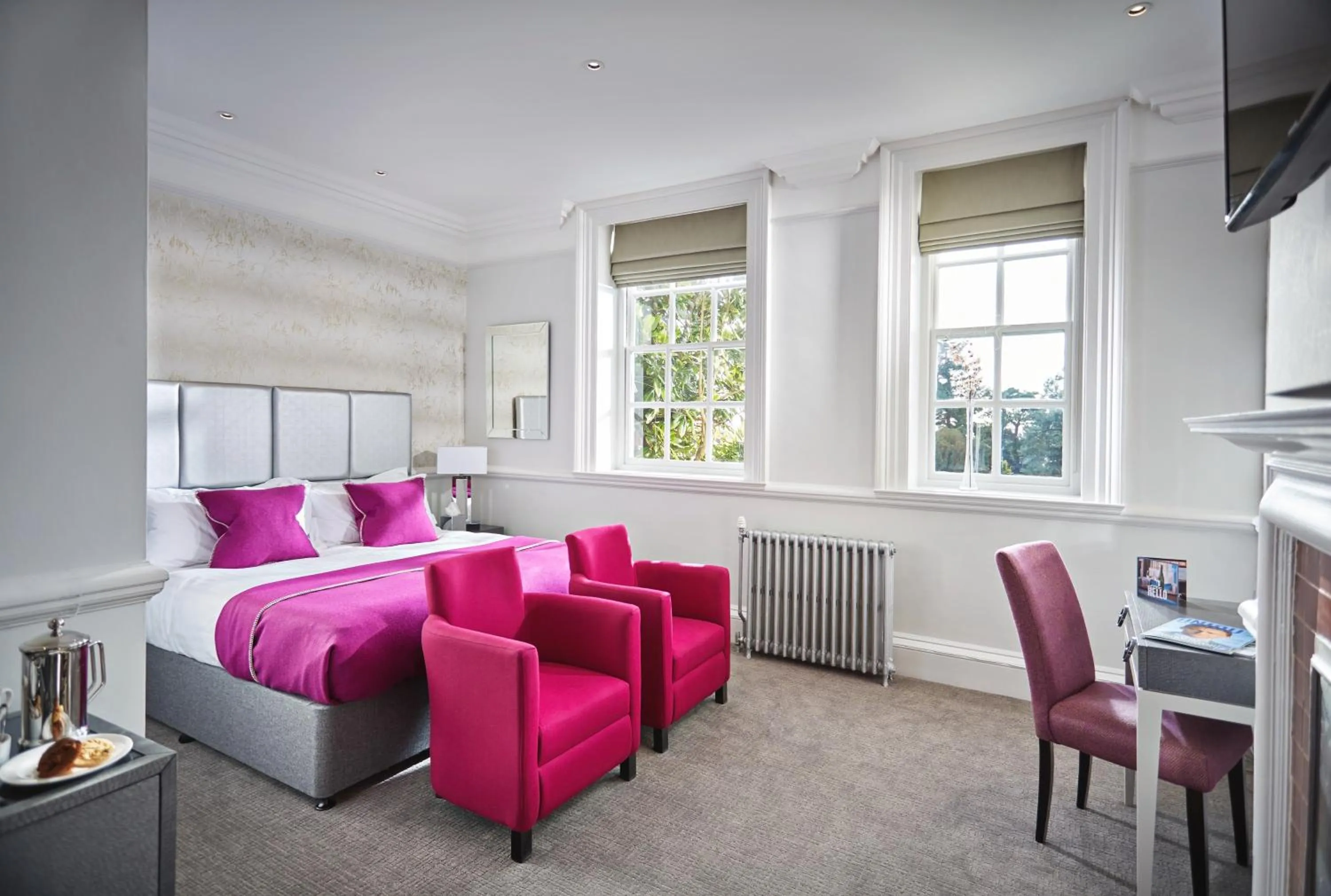 Bedroom, Bed in Barnett Hill Hotel