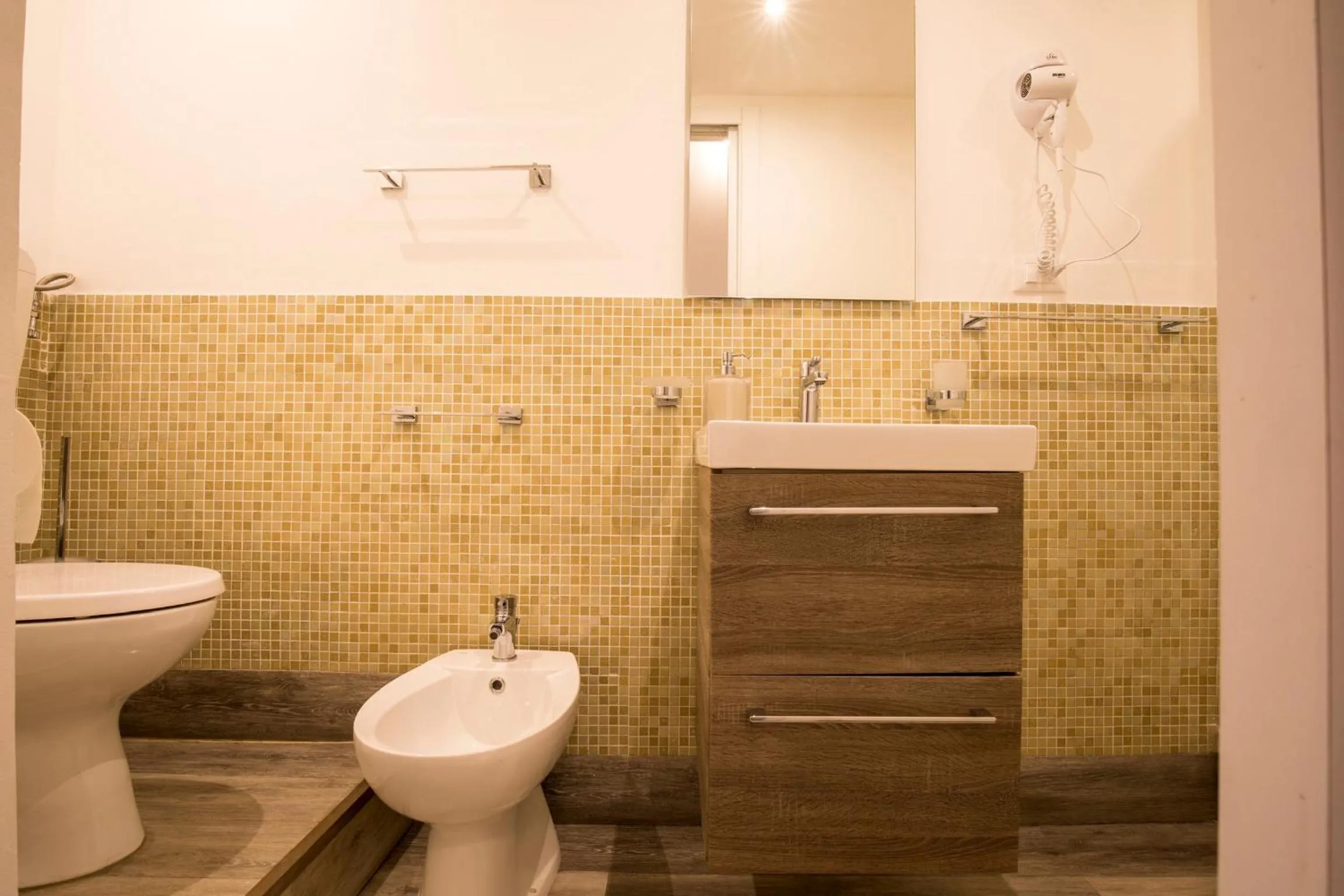 Toilet in Sammartino suite
