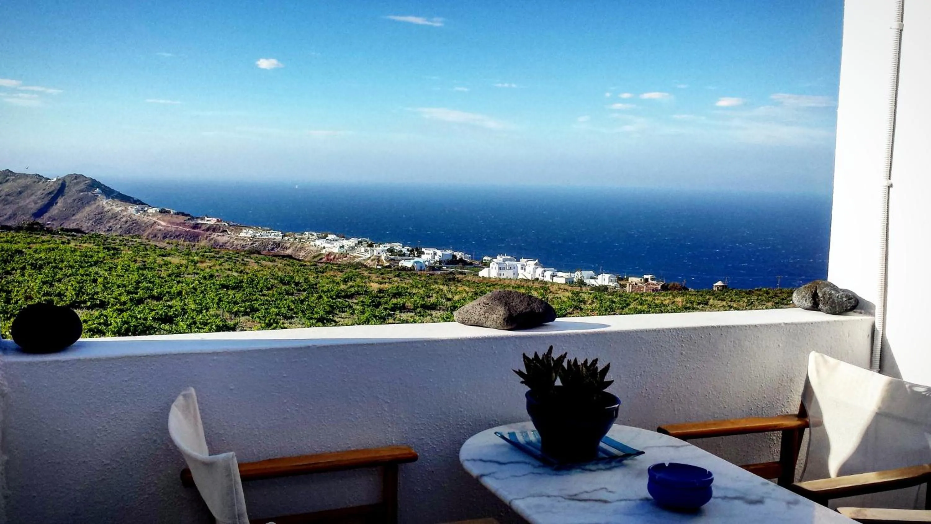 Sea view in Villa Happening