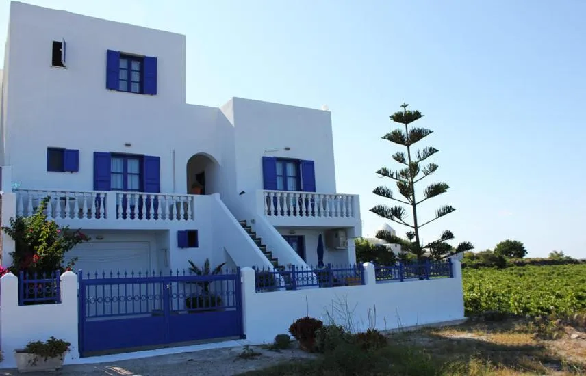 Property building in Villa Happening