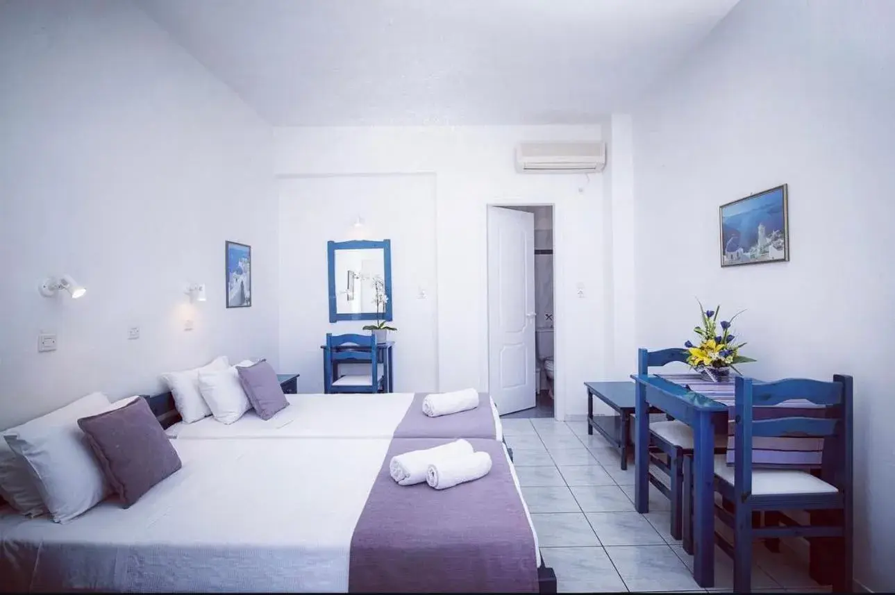 Budget Twin Room in Villa Happening Budget Twin Room in Villa Happening