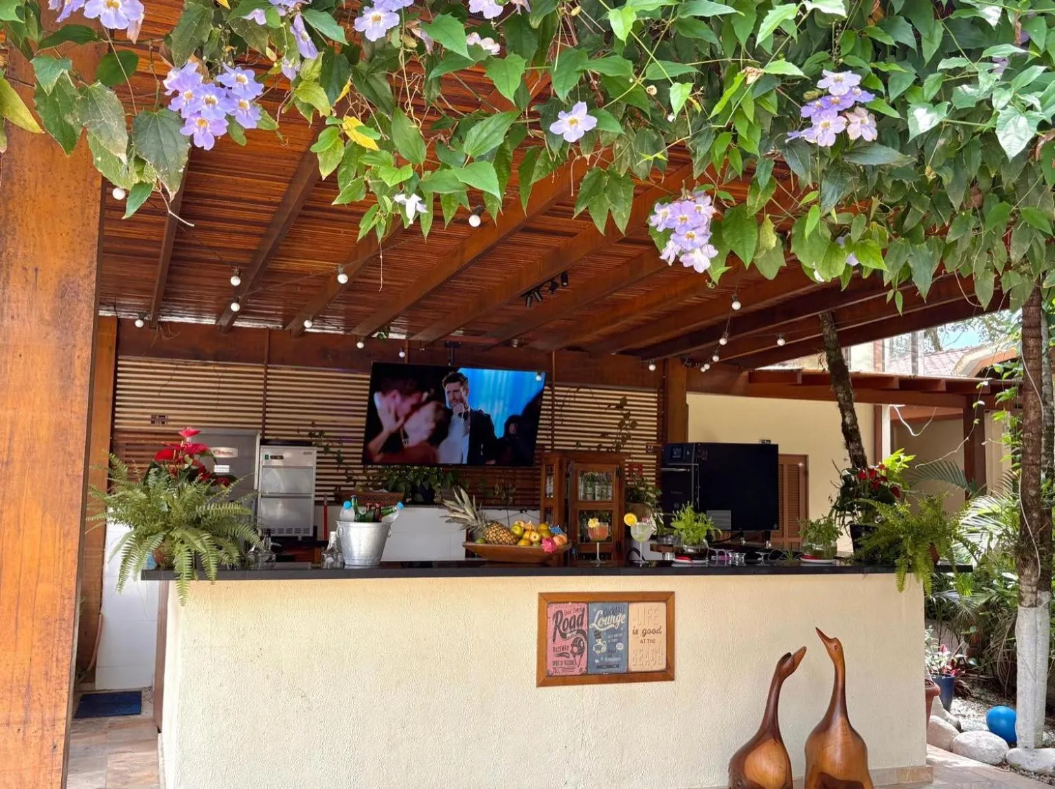 Lounge or bar in Pousada Ilha Vitoria