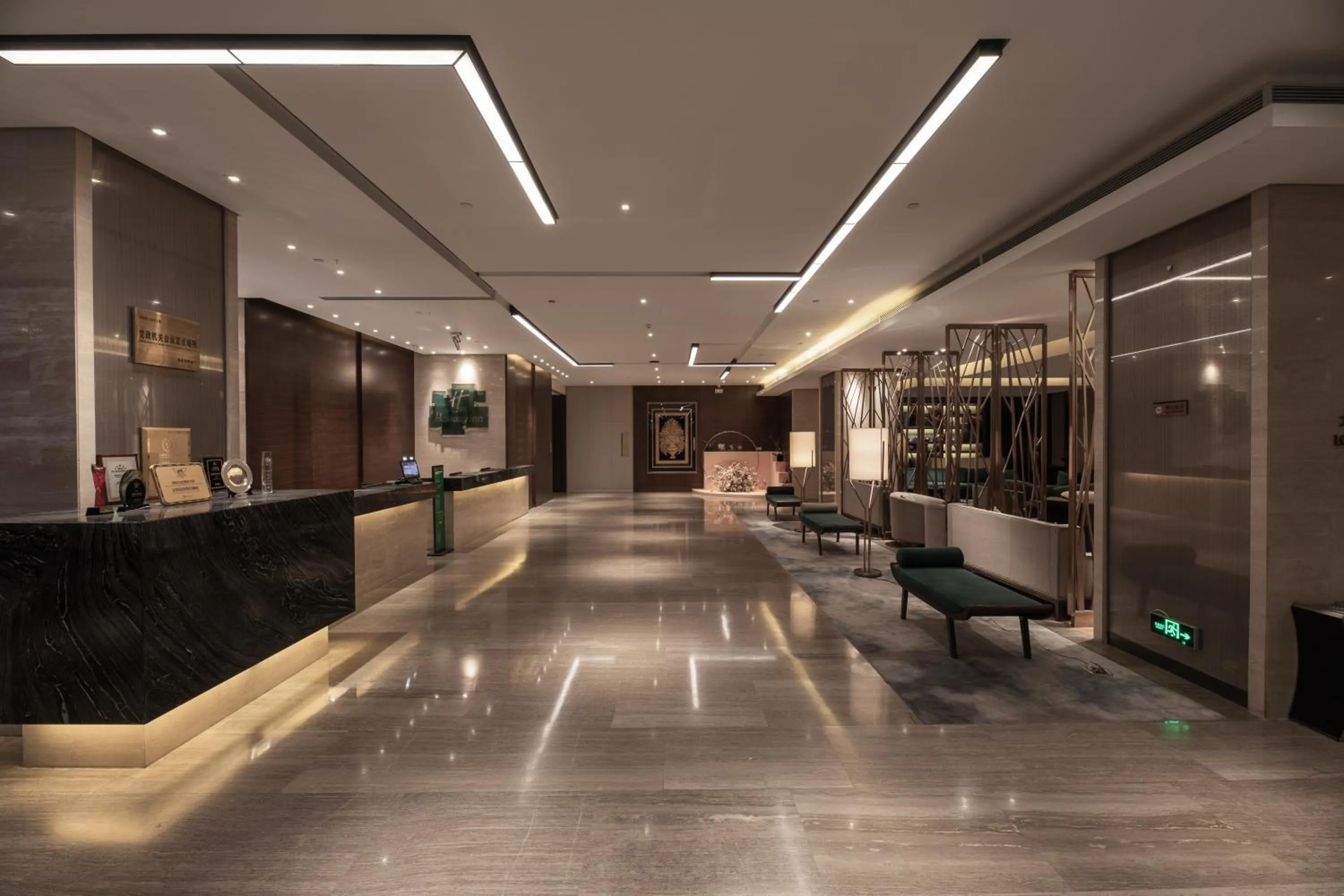 Property building in Holiday Inn Baoji Central by IHG
