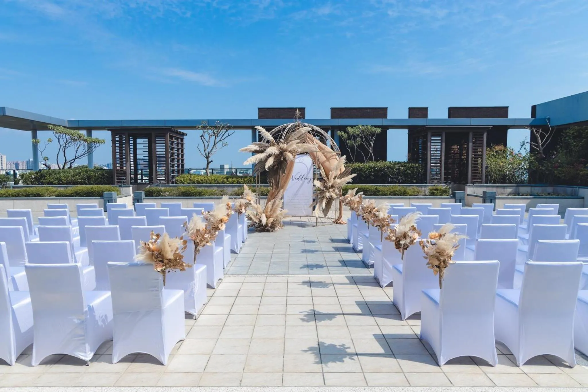 Meeting/conference room in Crowne Plaza Tainan by IHG