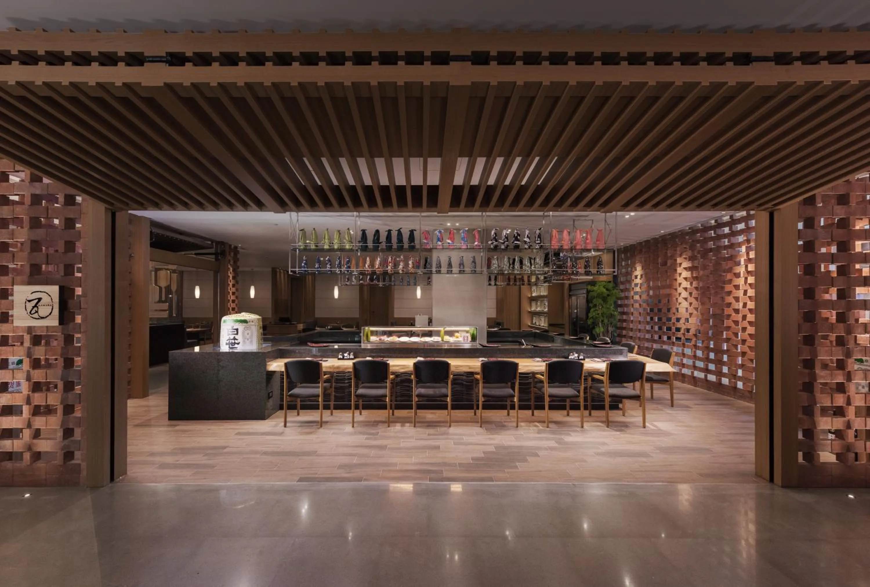 Restaurant/places to eat in Crowne Plaza Tainan by IHG