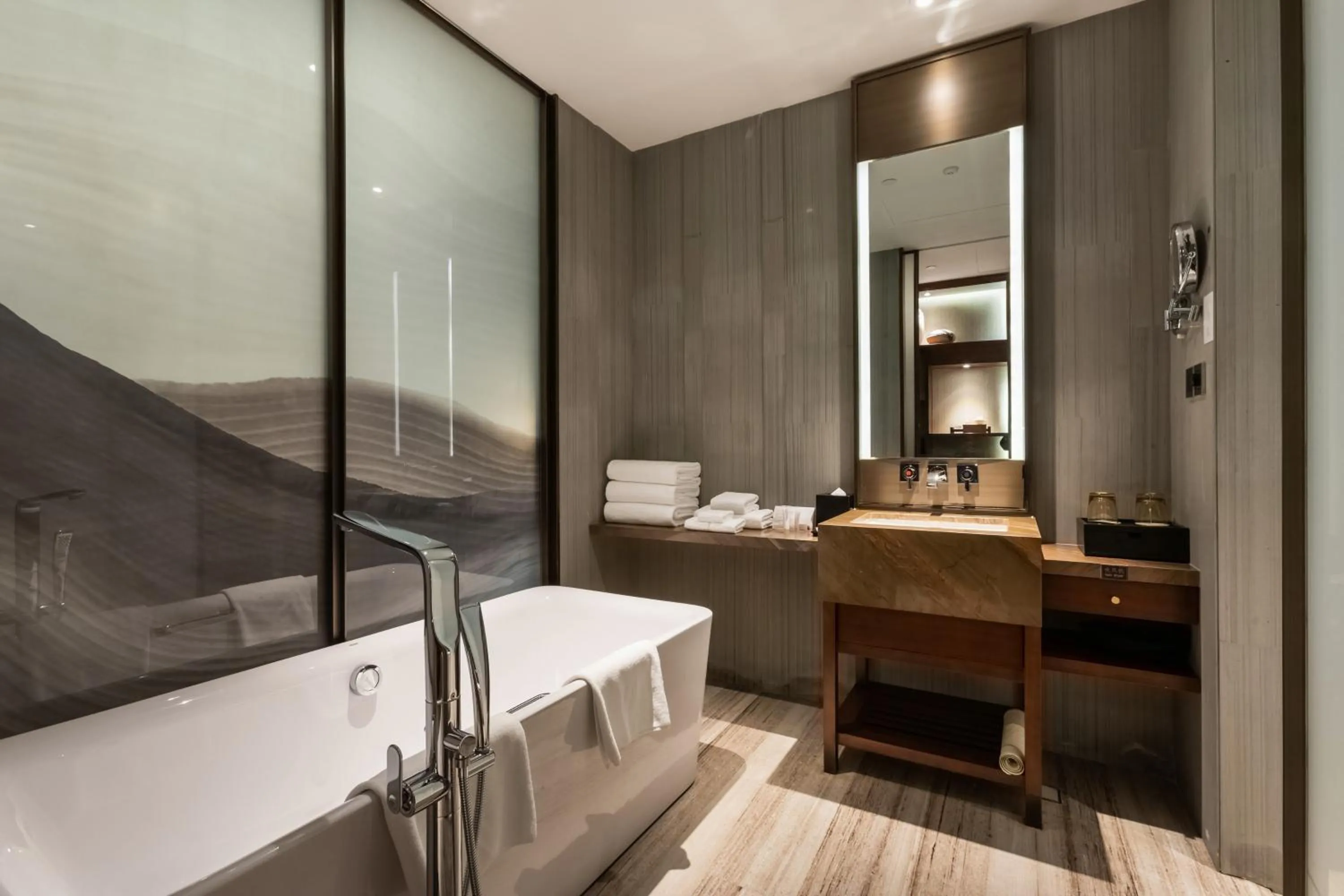 Photo of the whole room in HUALUXE Wuxi Taihu