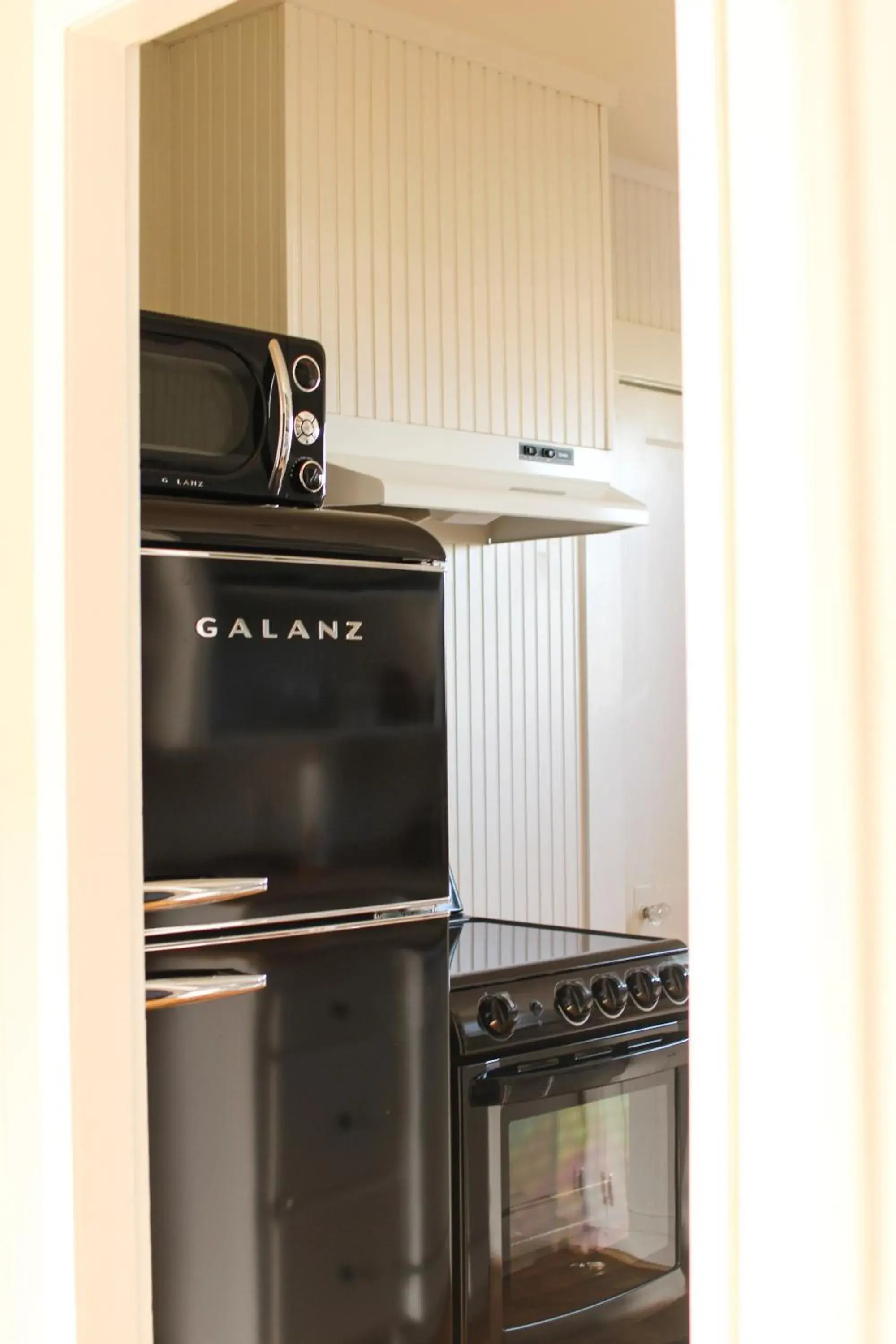 One-Bedroom with Kitchen in Boardwalk Cottages One-Bedroom with Kitchen in Boardwalk Cottages