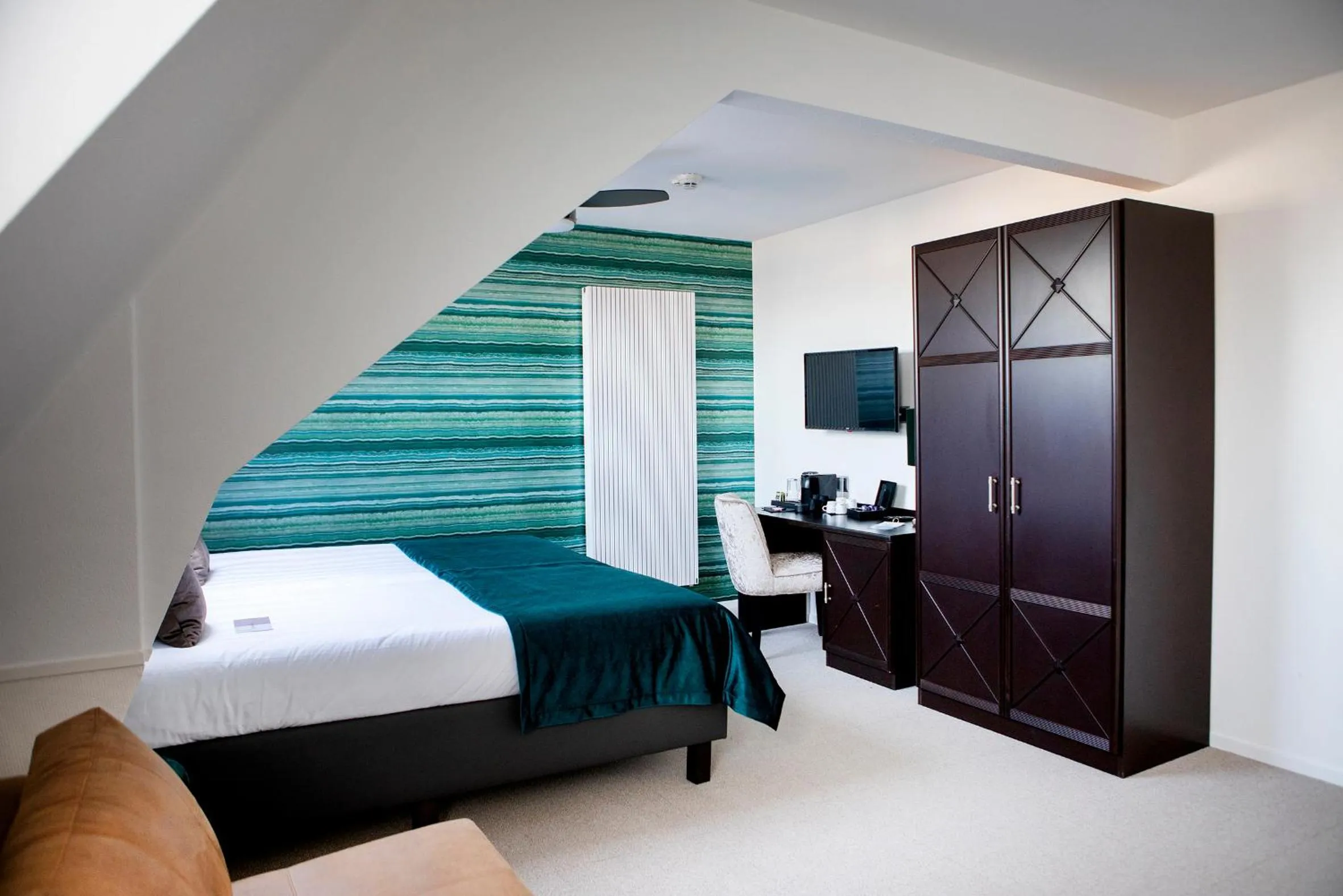 Bed in Hotel Amerika