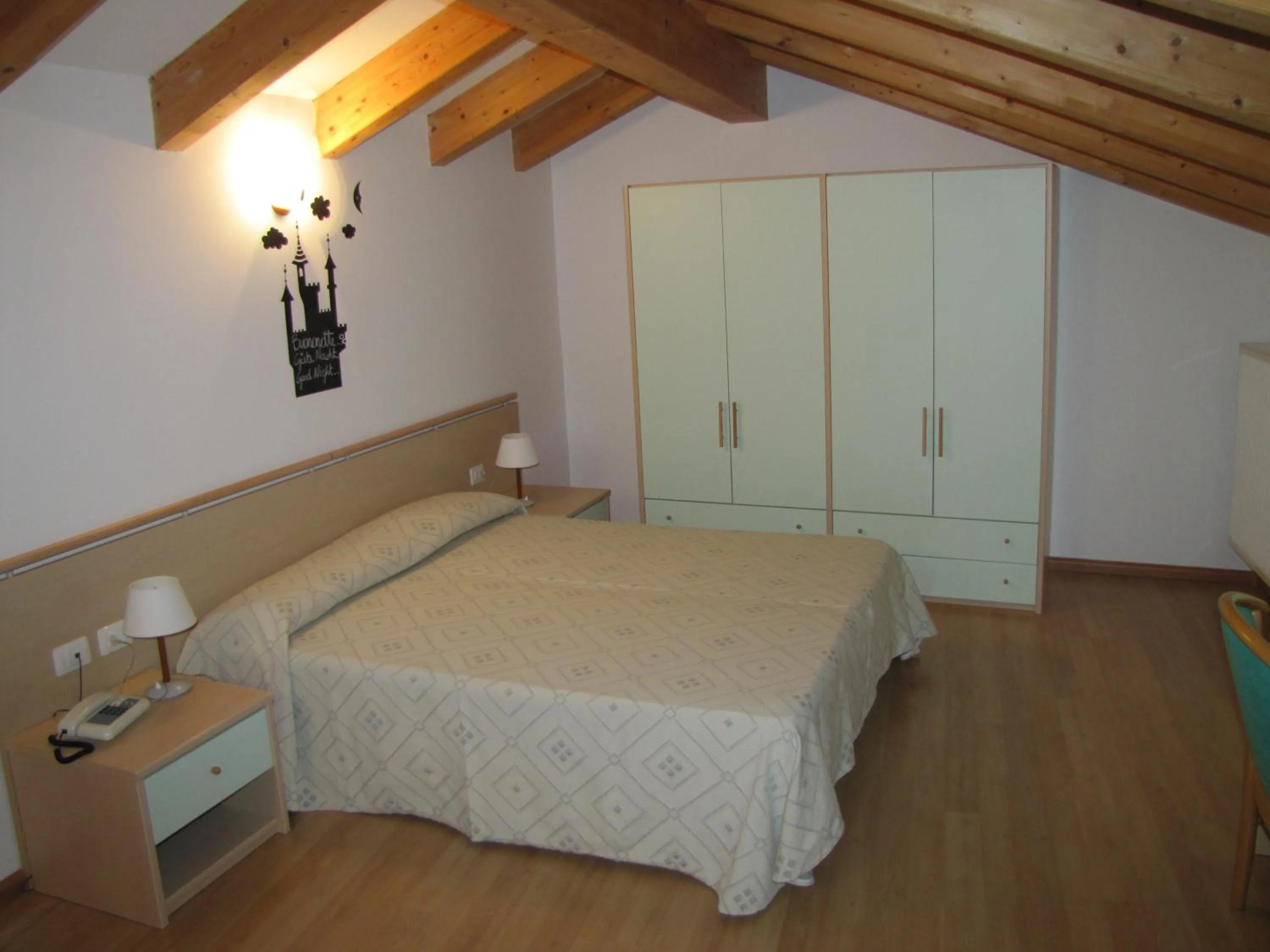 Photo of the whole room, Bed in Hotel Scaranò