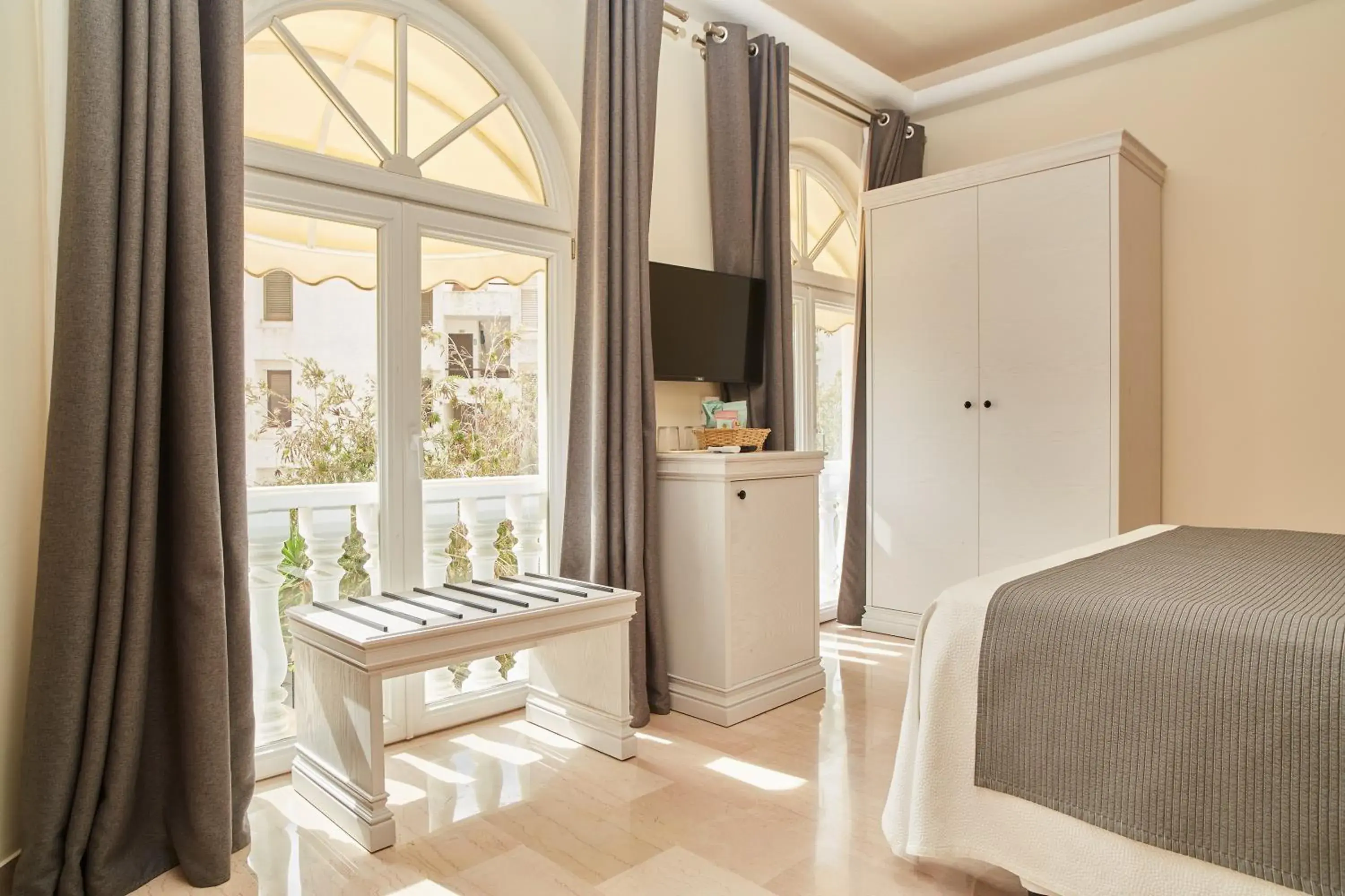 Double Room in Grand Hotel Palladium Santa Eulalia del Rio Double Room in Grand Hotel Palladium Santa Eulalia del Rio