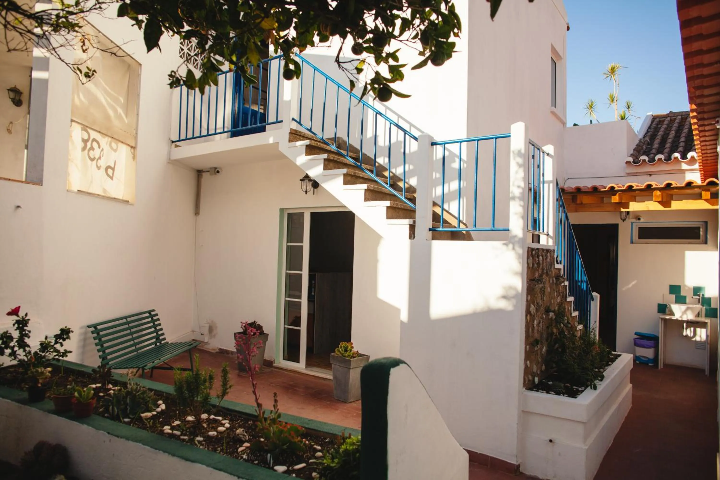 Facade/entrance in Orange3 Hostel