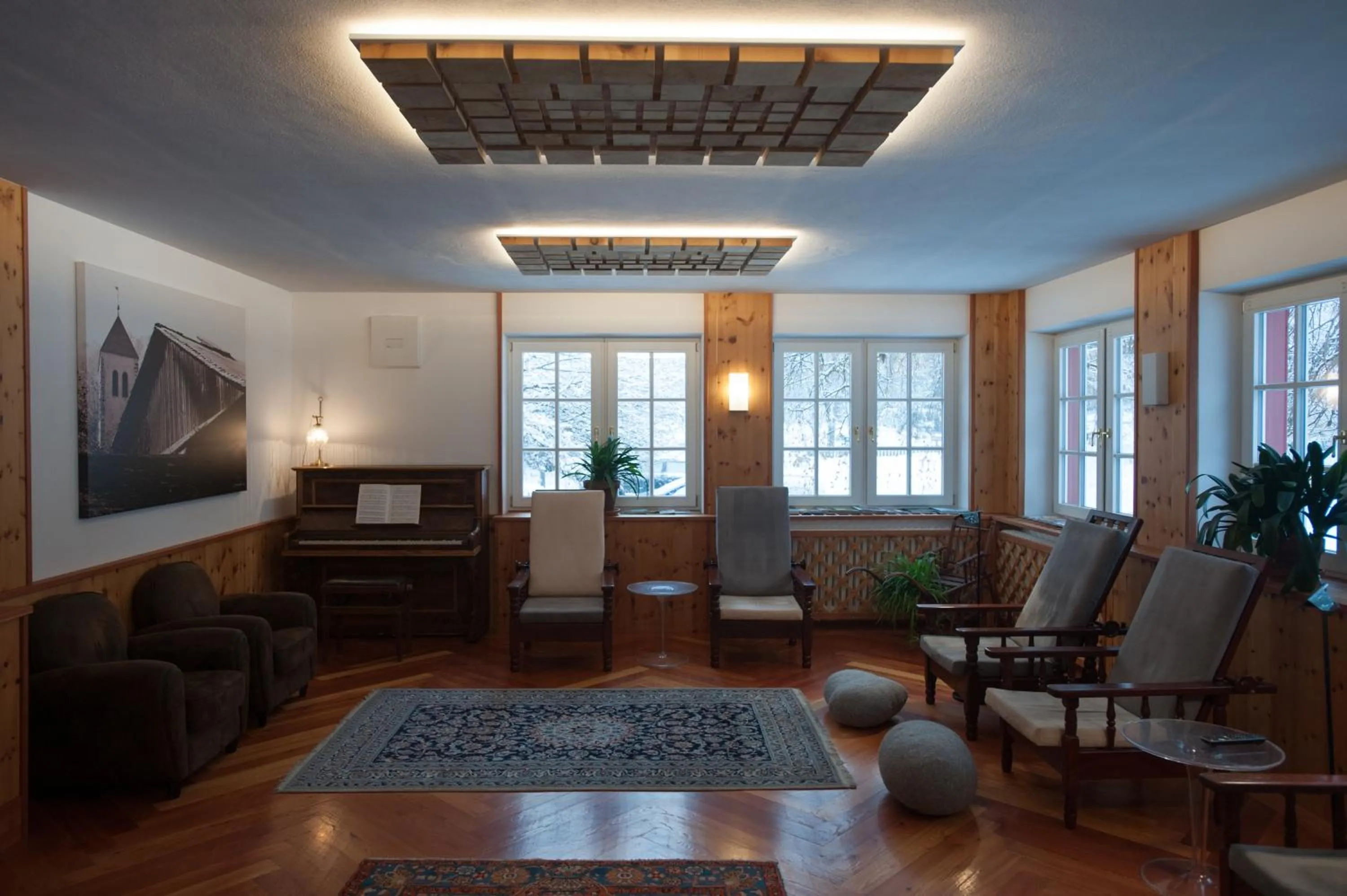 Communal lounge/ TV room in Parkhotel Sole Paradiso