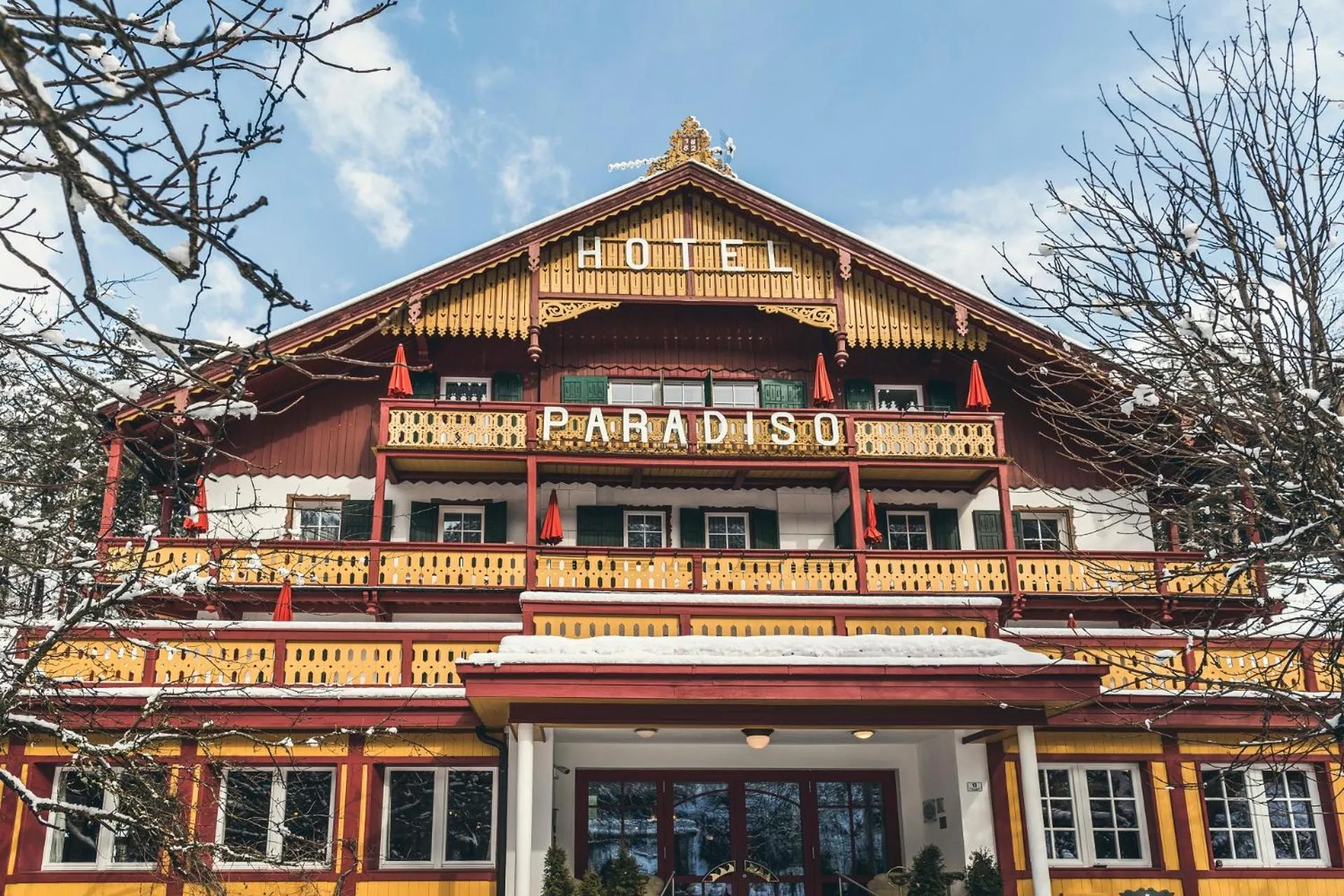 Property building in Parkhotel Sole Paradiso