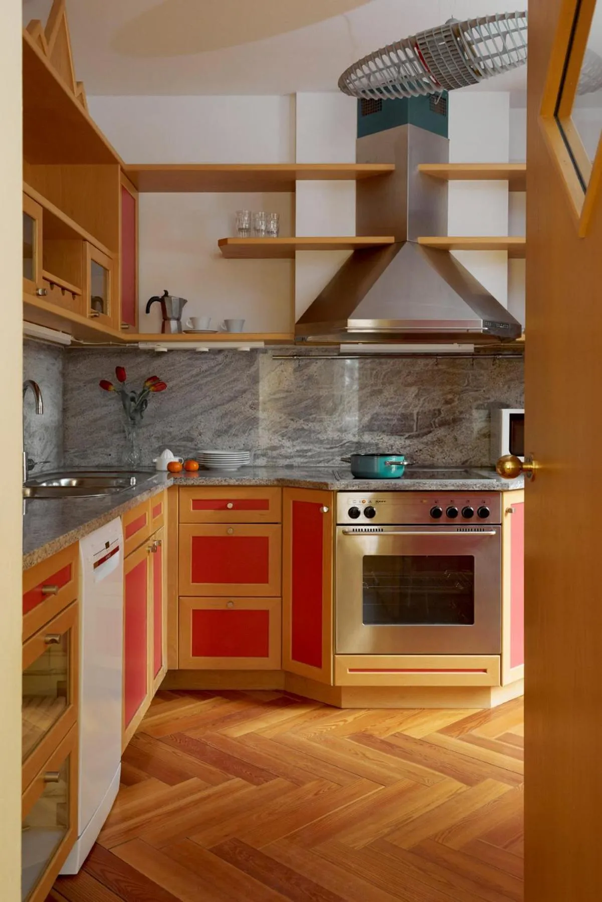 Kitchen or kitchenette in Parkhotel Sole Paradiso