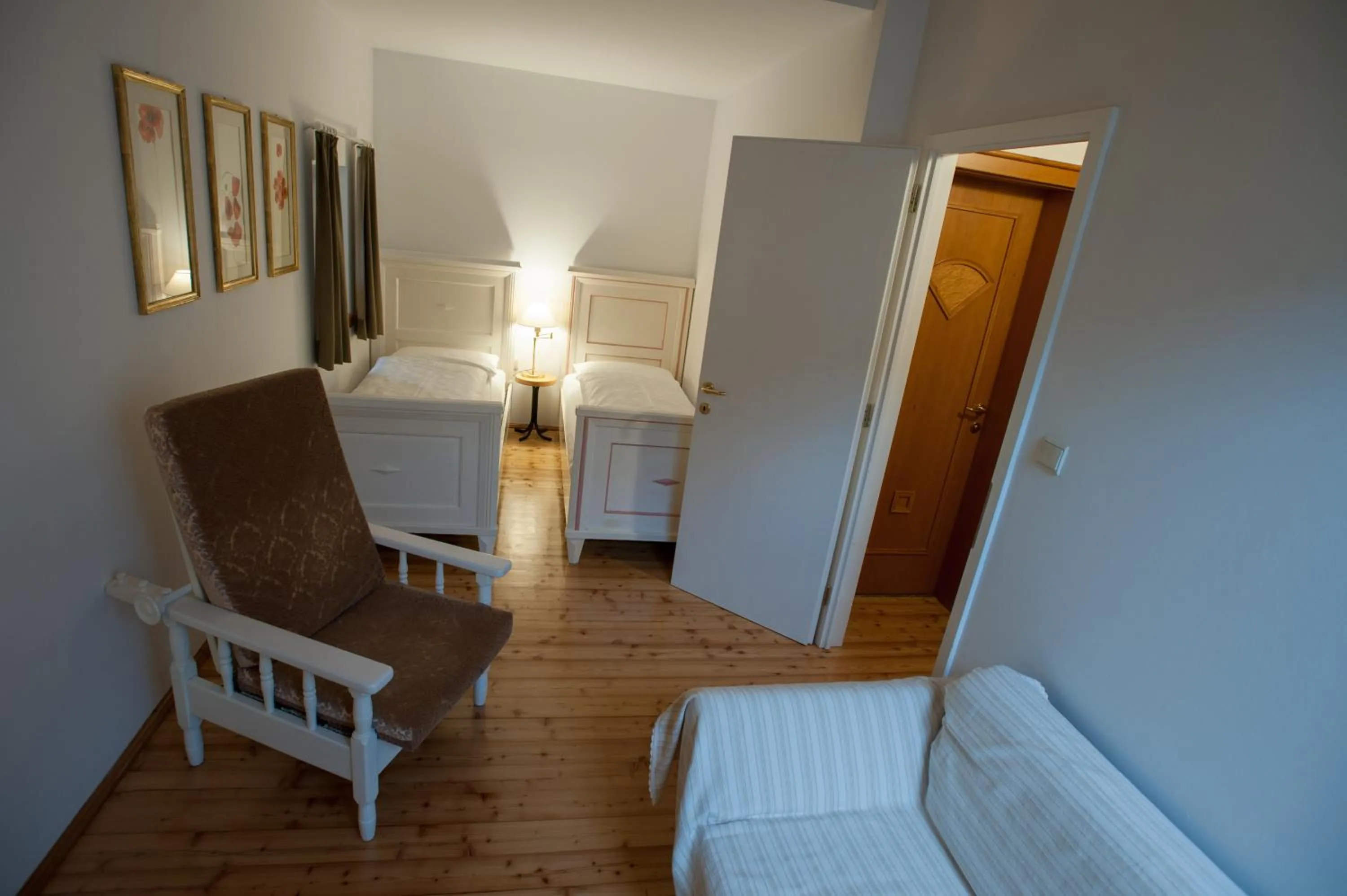 Bedroom, Bed in Parkhotel Sole Paradiso