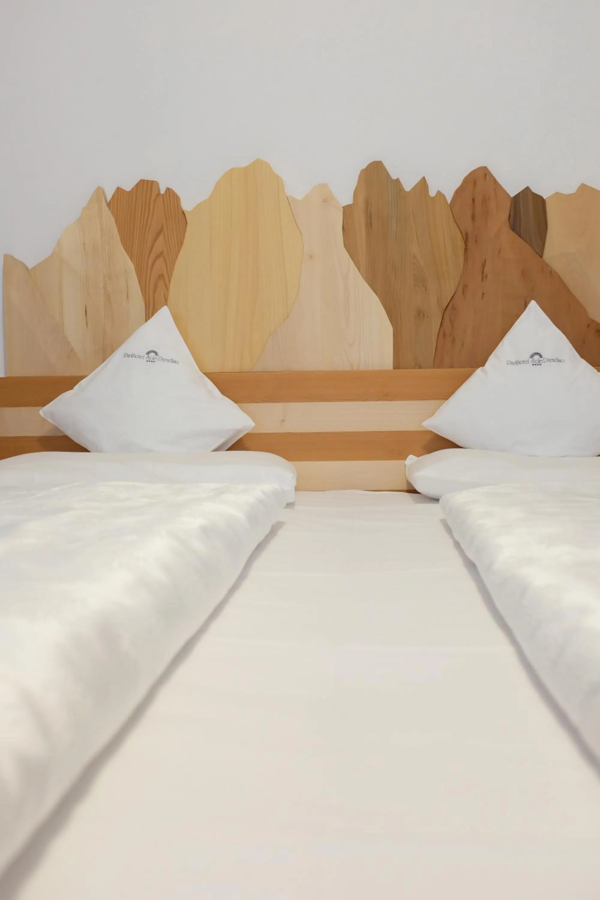 Staff, Bed in Parkhotel Sole Paradiso