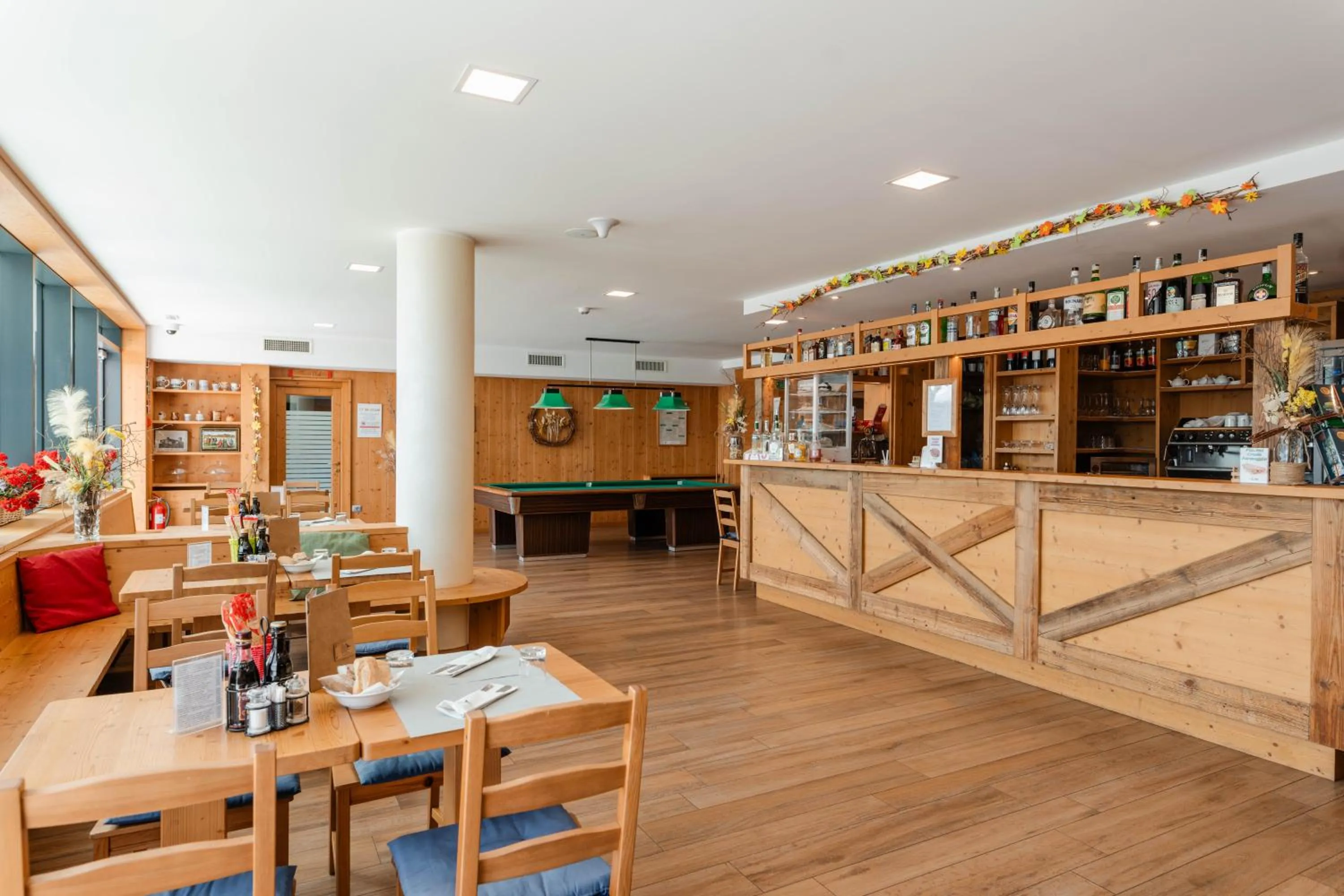 Restaurant/places to eat in Hotel Monte Bondone