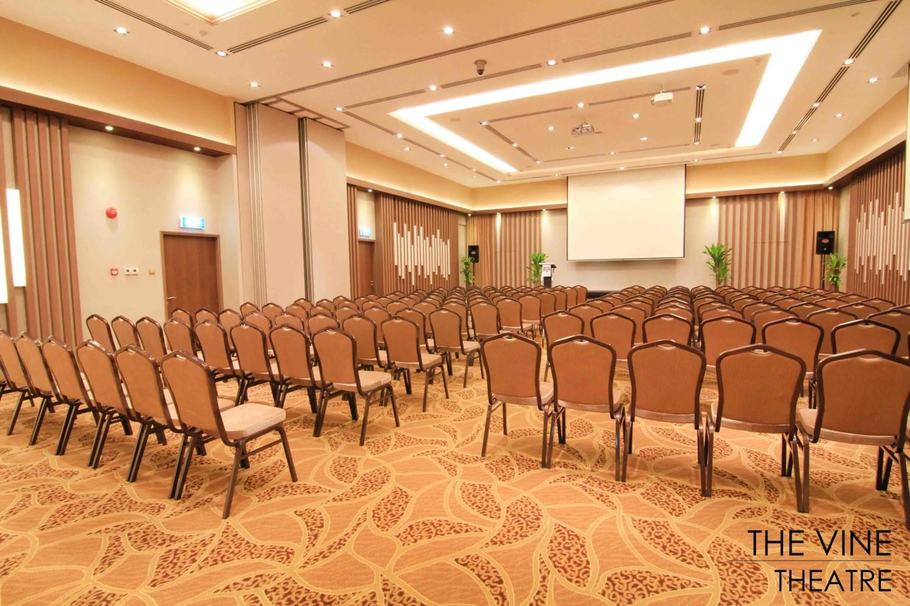 Meeting/conference room in Metro Y Hotel Singapore