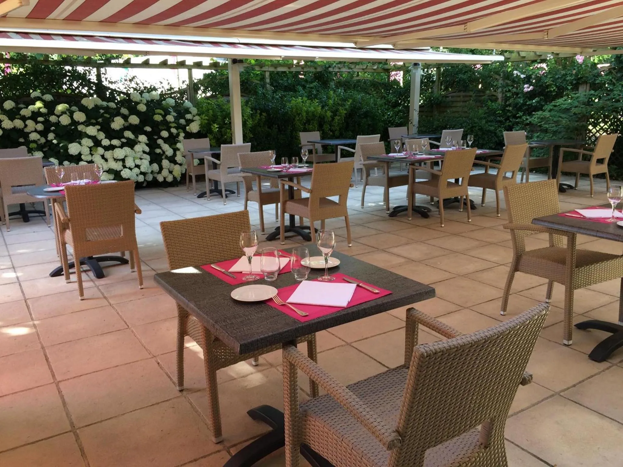 Balcony/Terrace in Logis Auberge Bienvenue