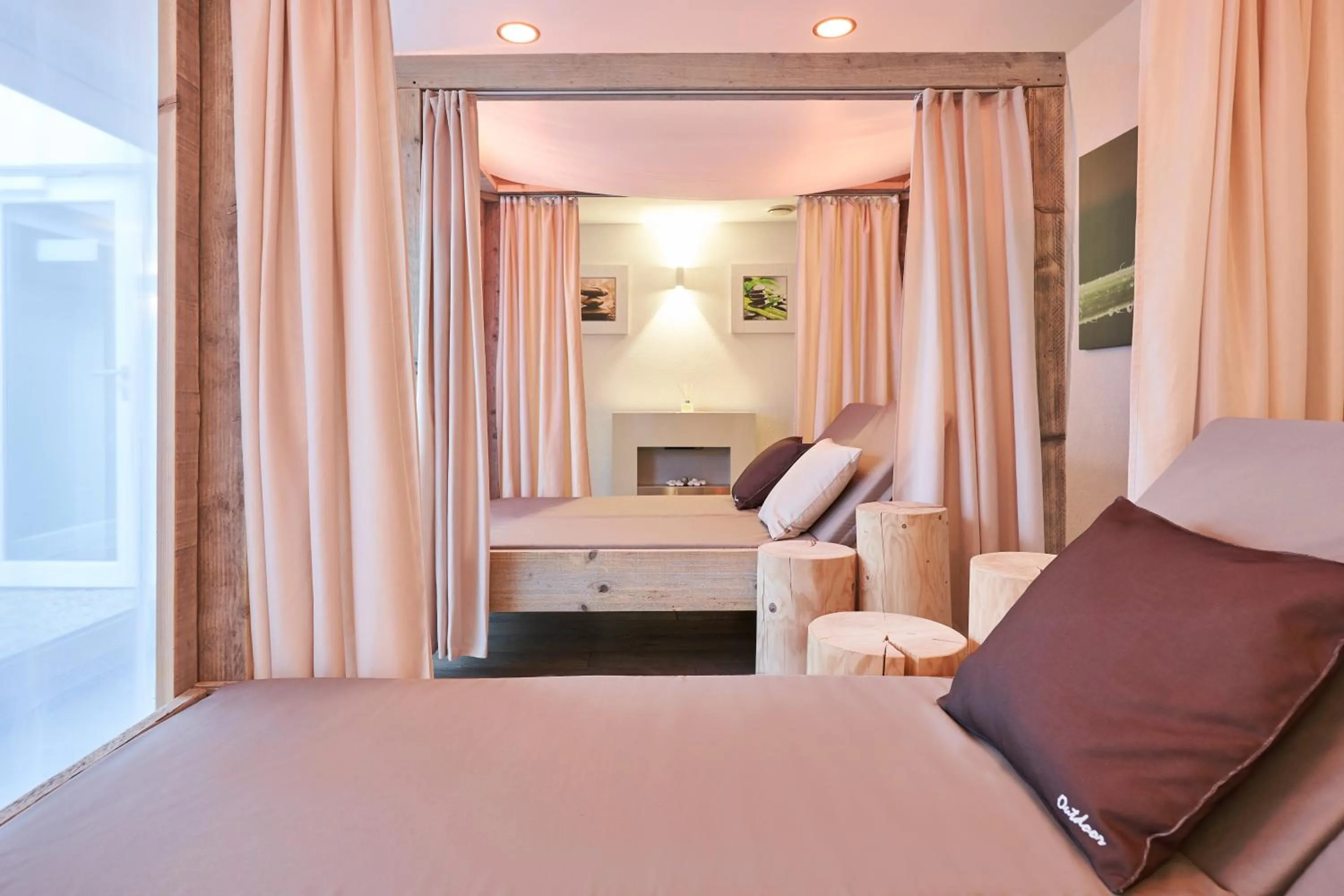 Spa and wellness centre/facilities, Bed in Neo Hotel Linde Esslingen