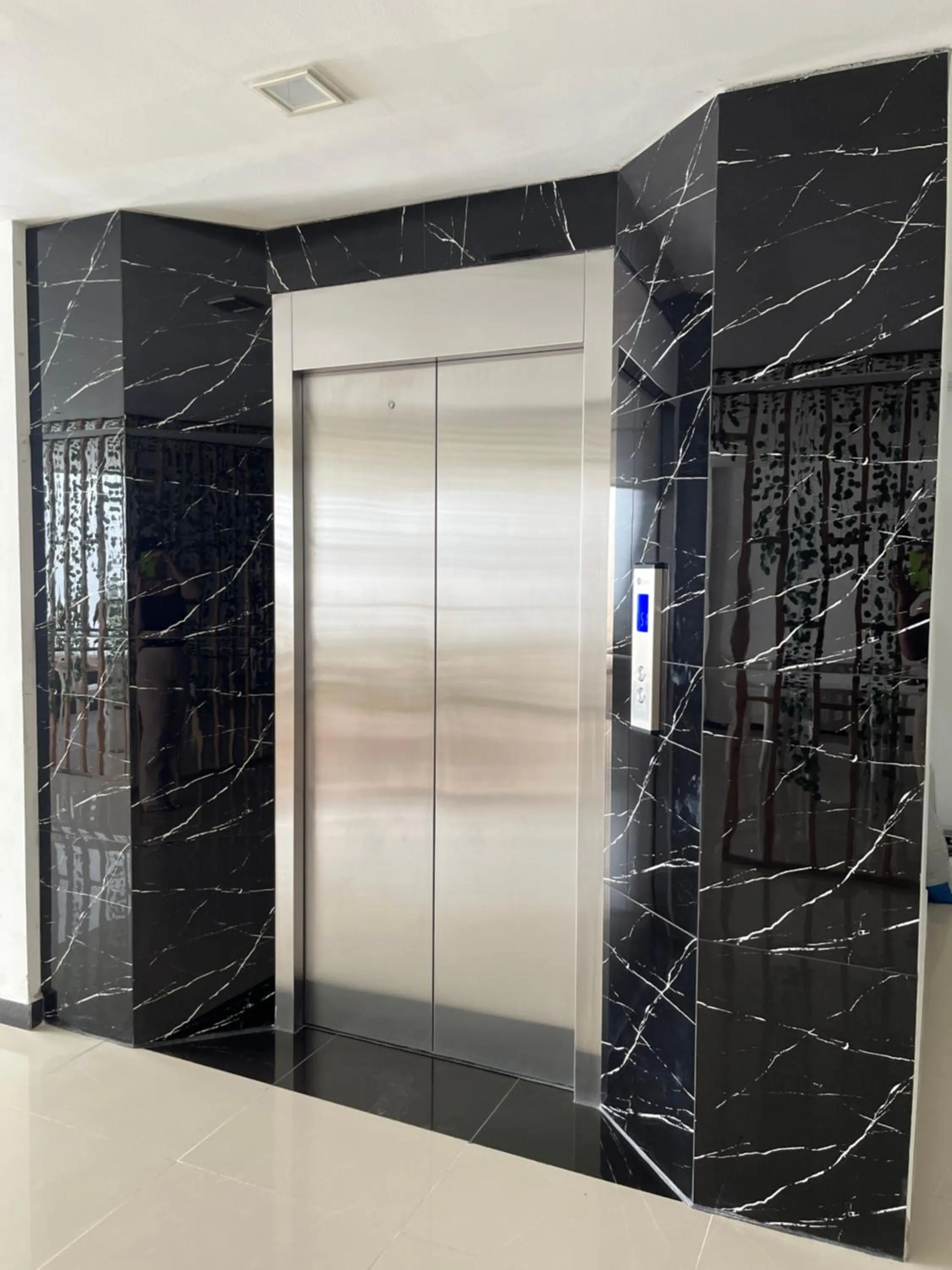 Property building in Hotel Chico Real