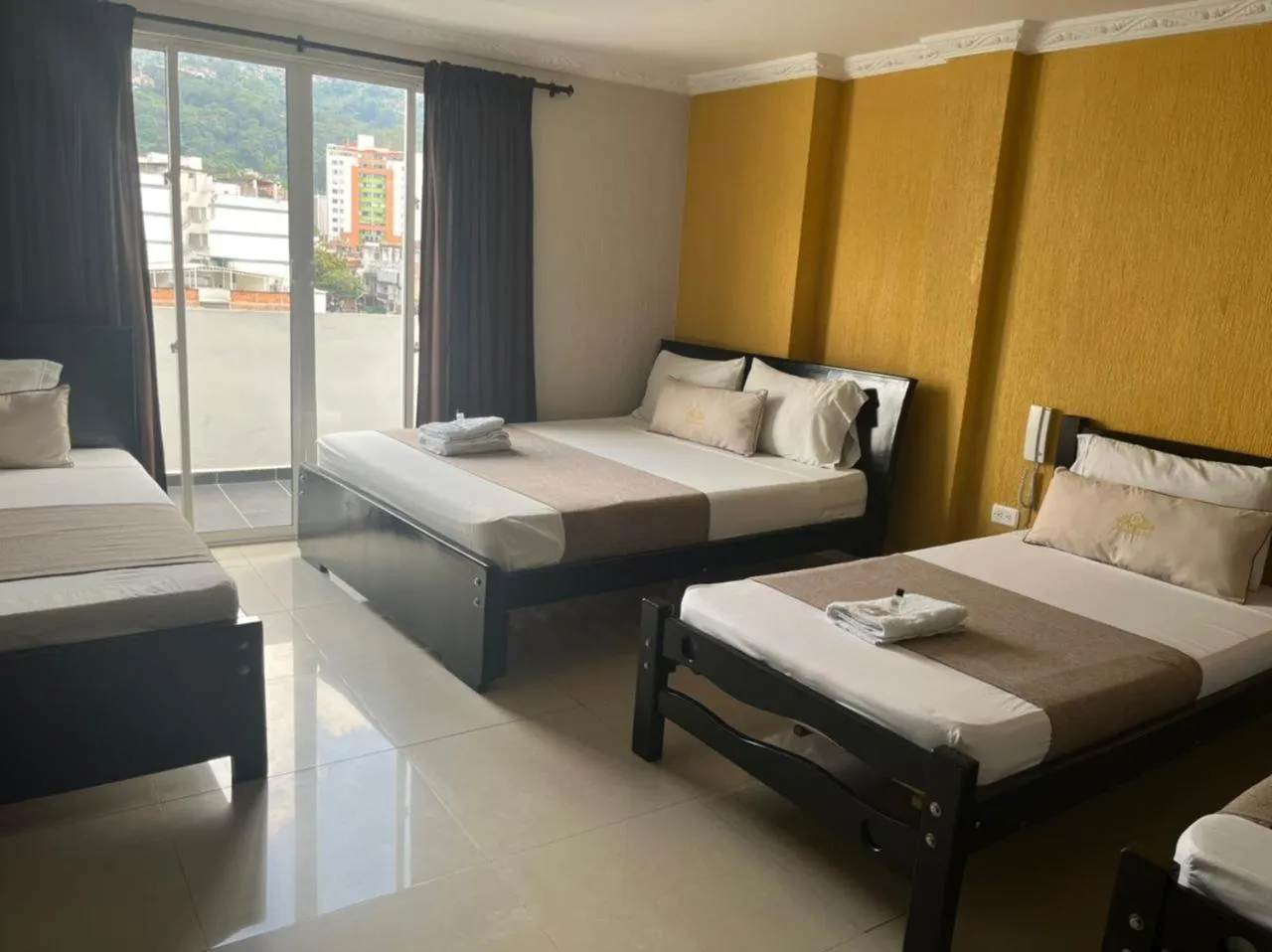 Bed in Hotel Chico Real