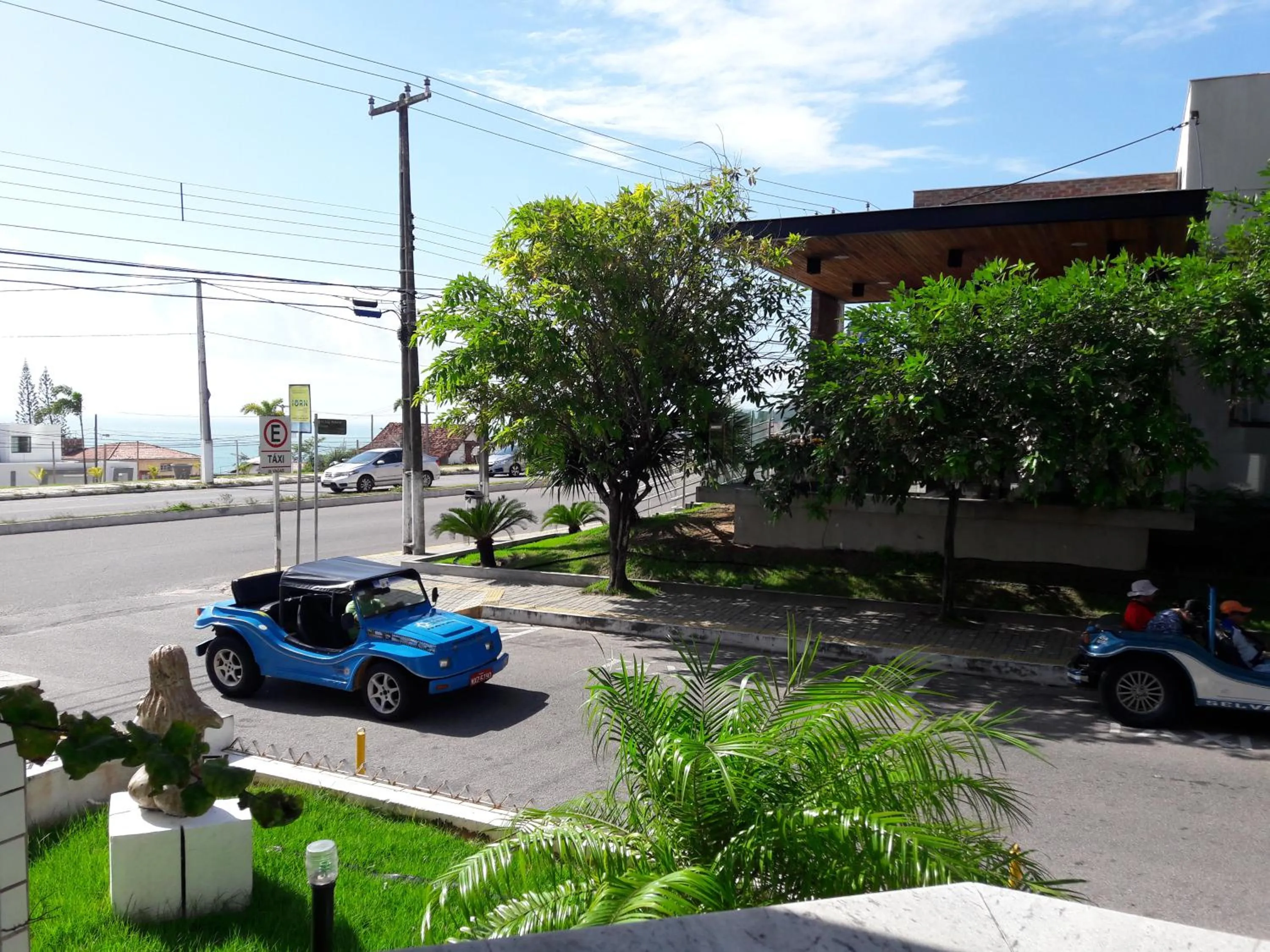 Day in Happy Ponta Negra Express