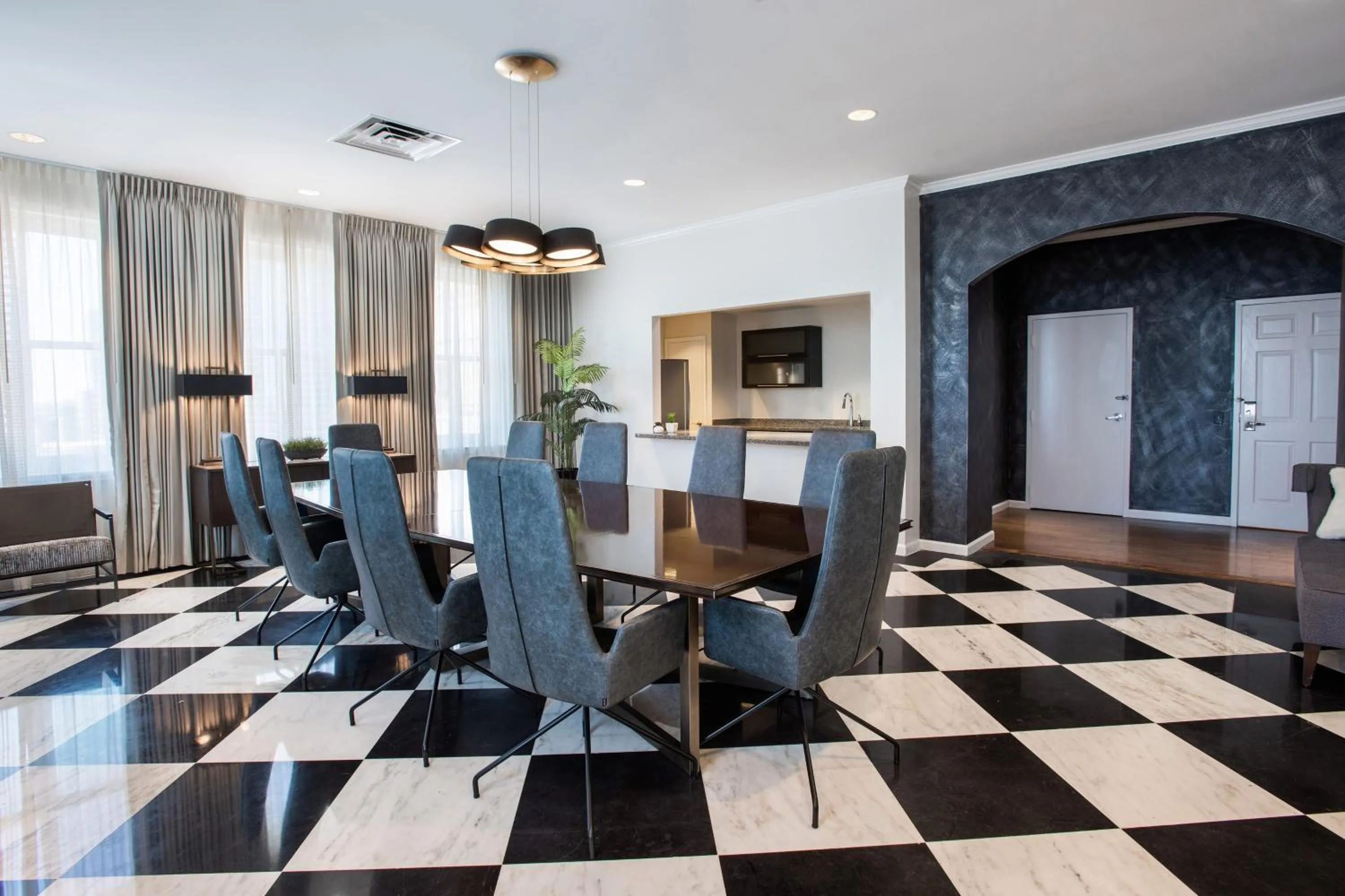 Photo of the whole room in Magnolia Hotel Houston, a Tribute Portfolio Hotel