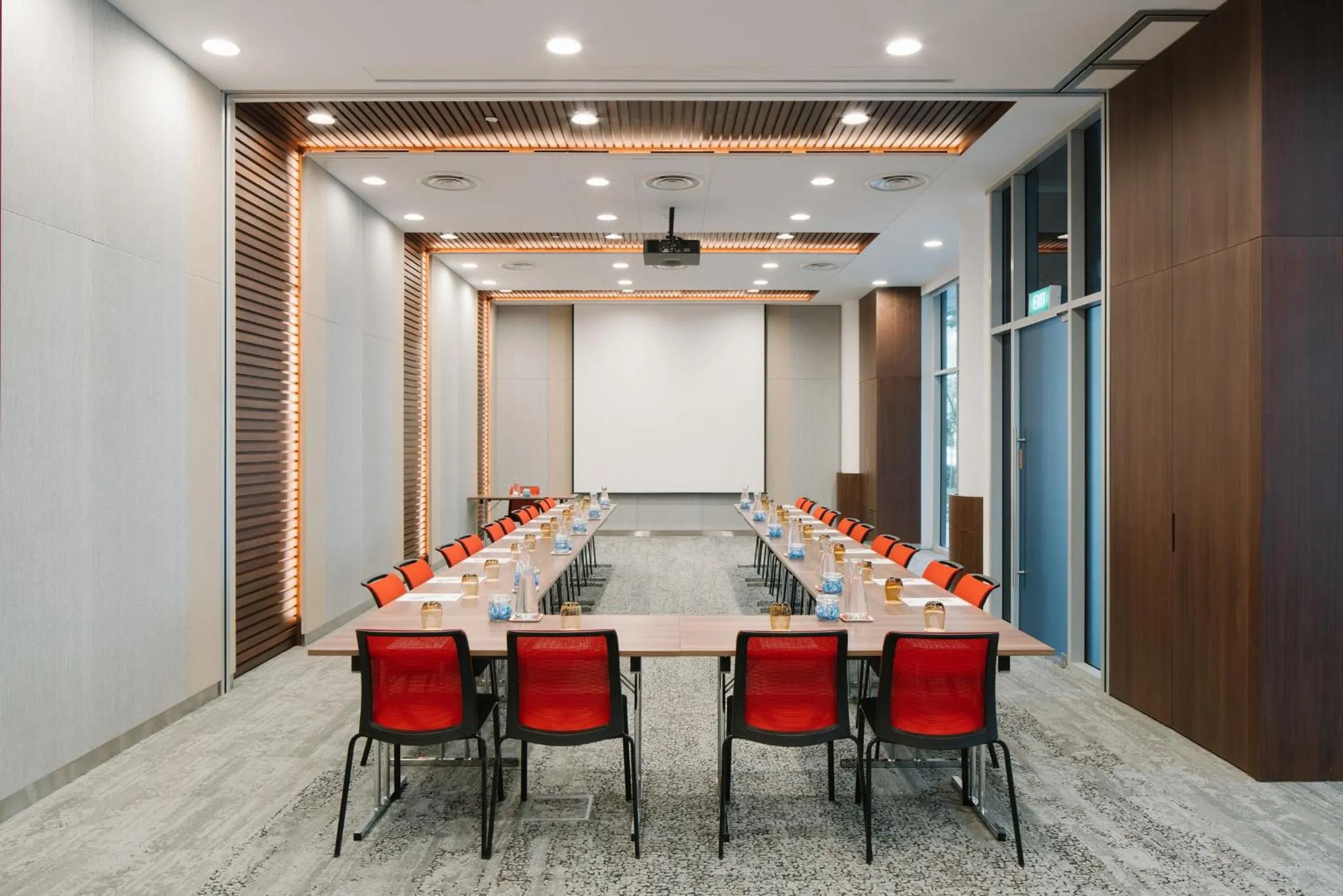 Meeting/conference room in Ibis Singapore on Bencoolen - Newly Renovated