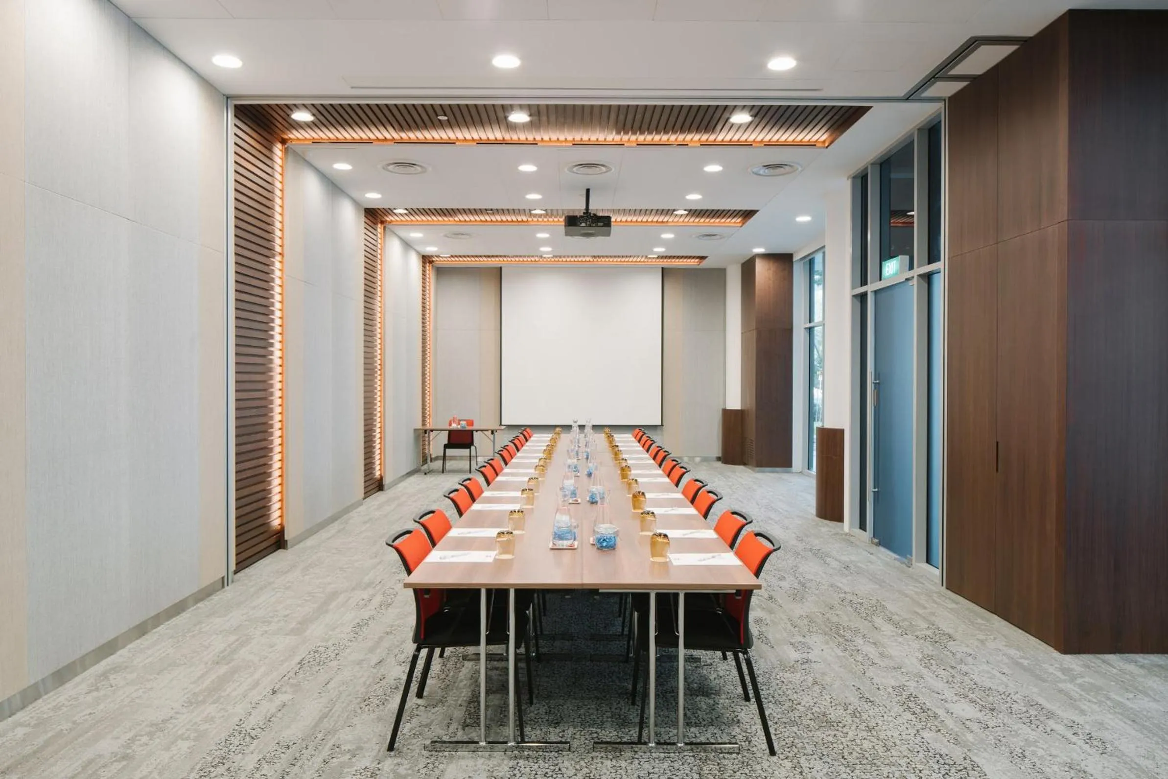 Meeting/conference room in Ibis Singapore on Bencoolen - Newly Renovated
