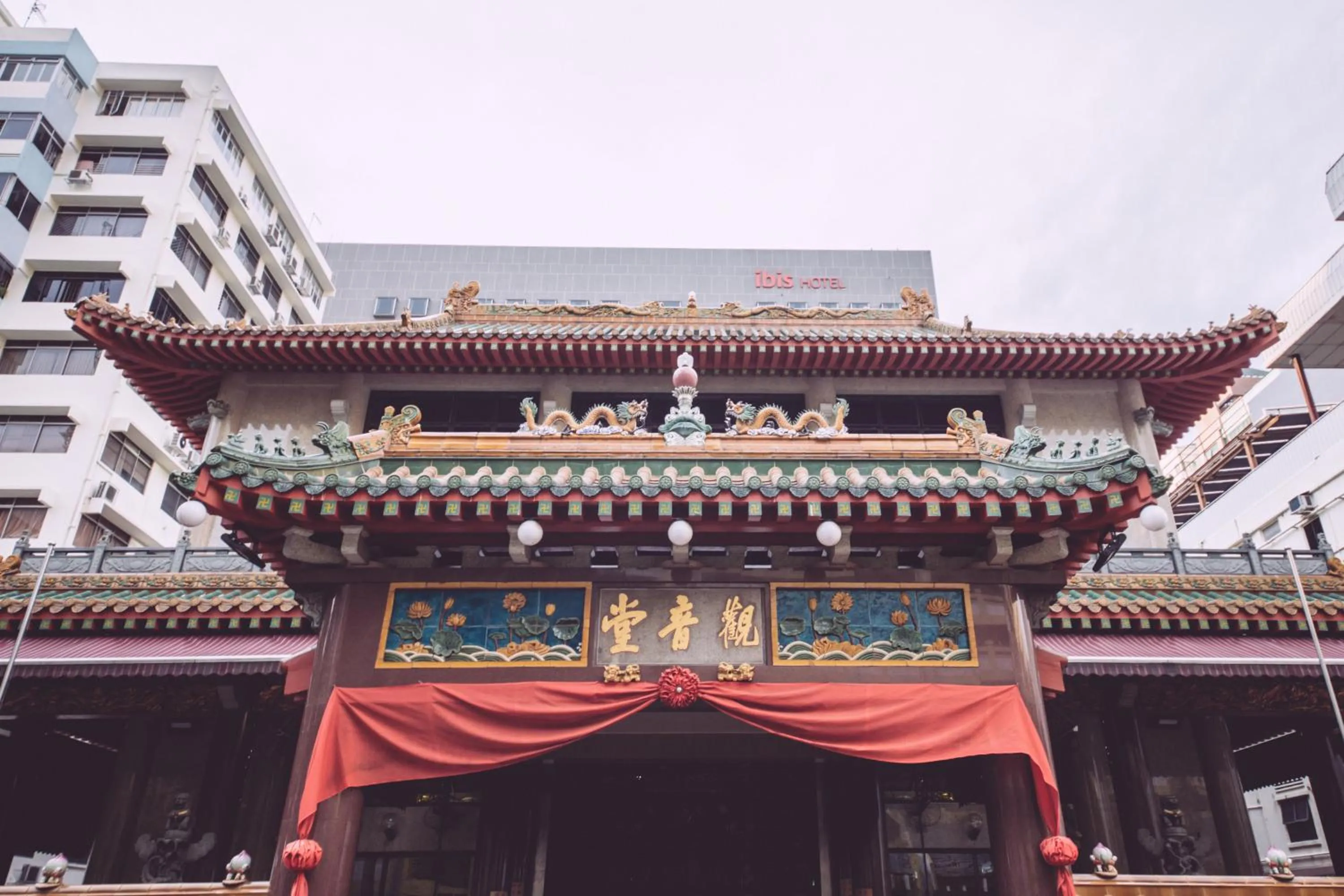 Nearby landmark in Ibis Singapore on Bencoolen - Newly Renovated