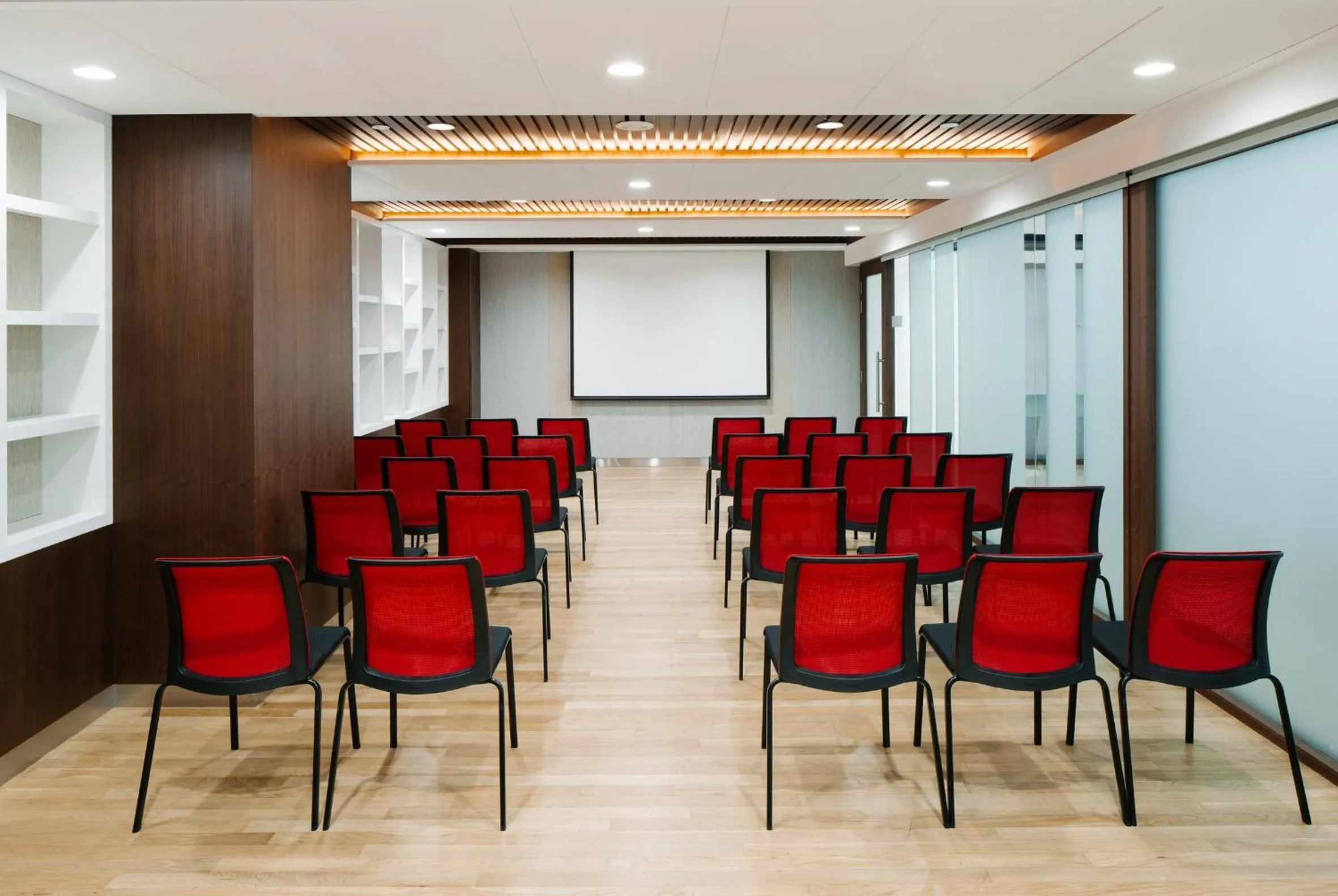 Meeting/conference room in Ibis Singapore on Bencoolen - Newly Renovated