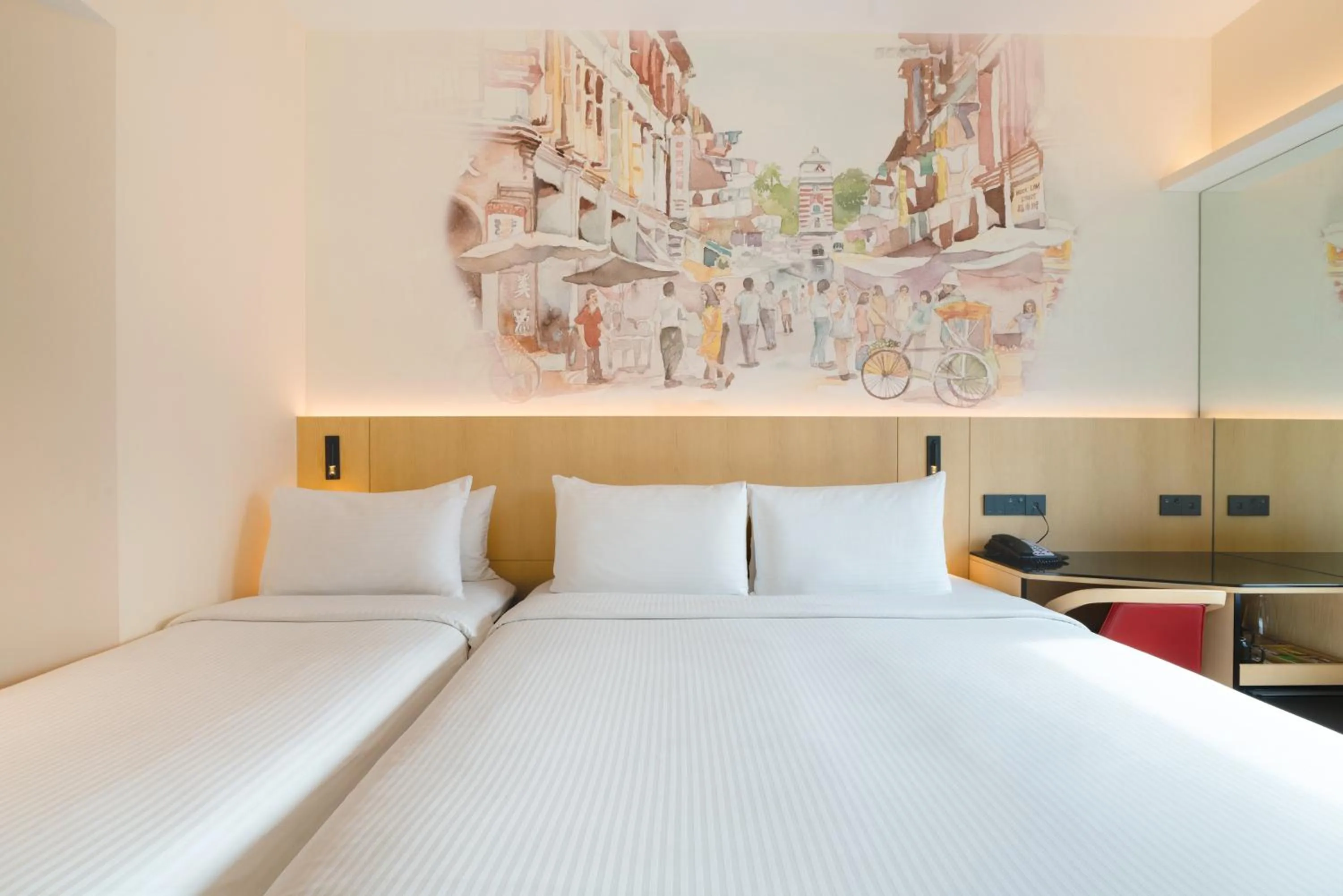 Bed in Ibis Singapore on Bencoolen - Newly Renovated