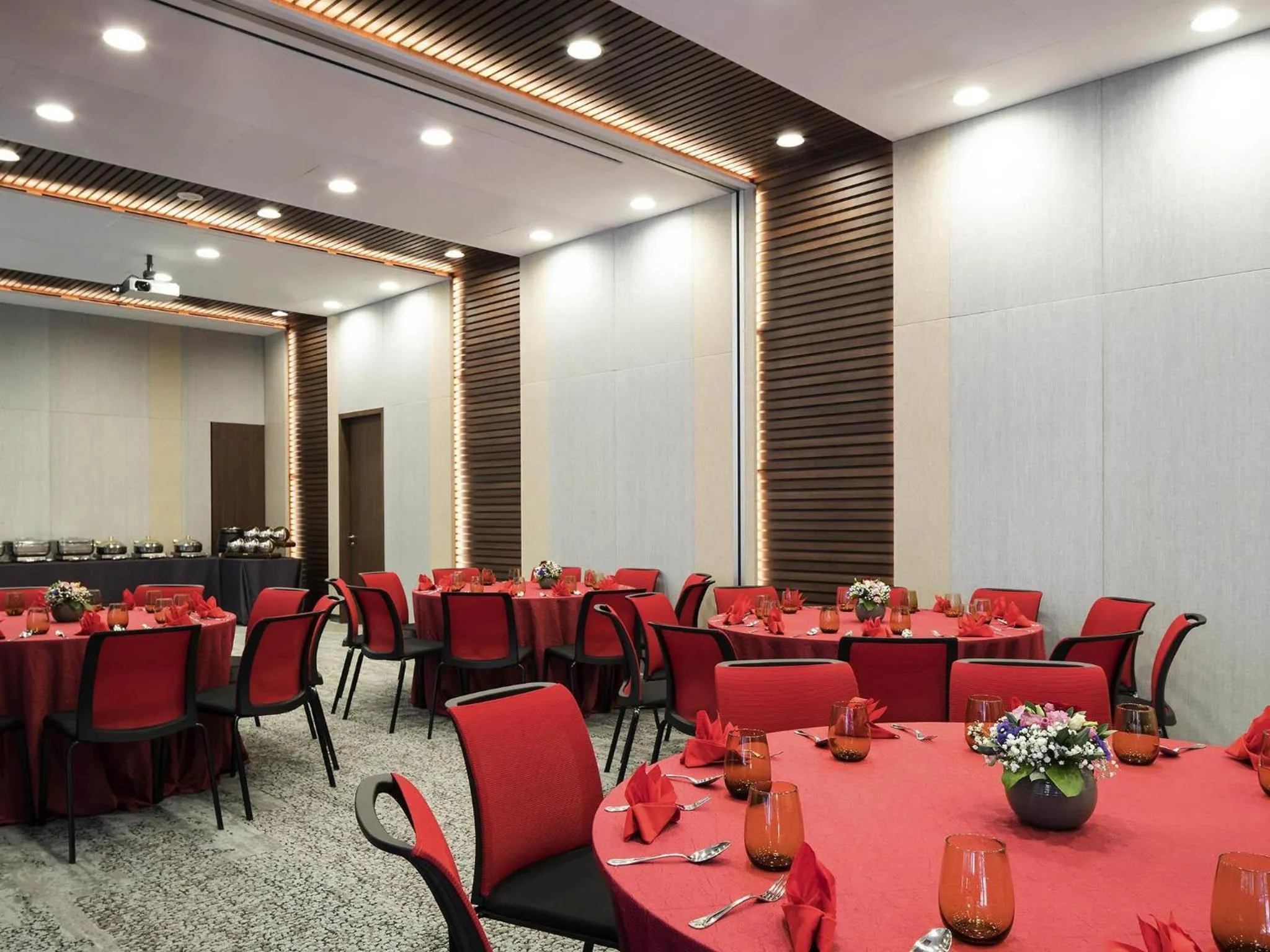 Meeting/conference room in Ibis Singapore on Bencoolen - Newly Renovated