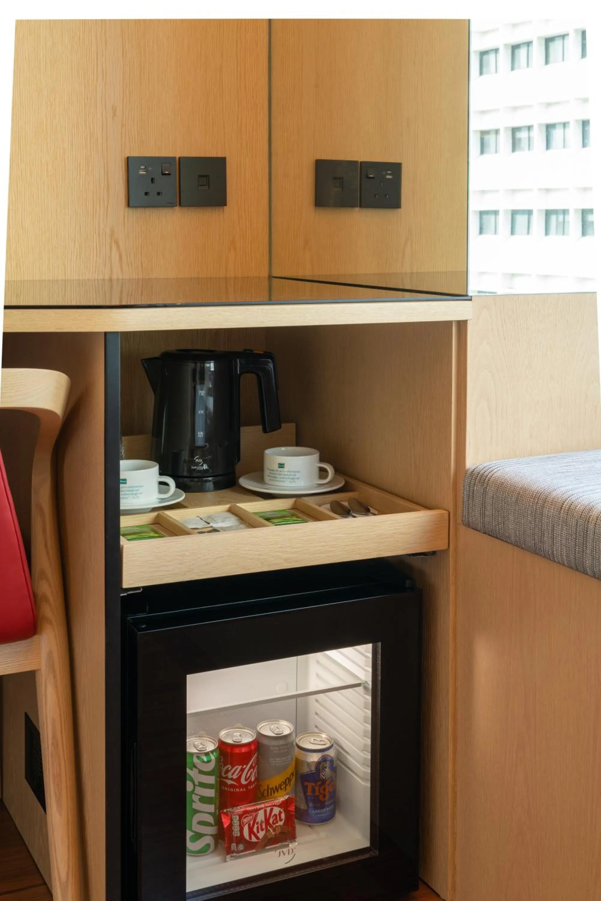 Coffee/tea facilities in Ibis Singapore on Bencoolen - Newly Renovated