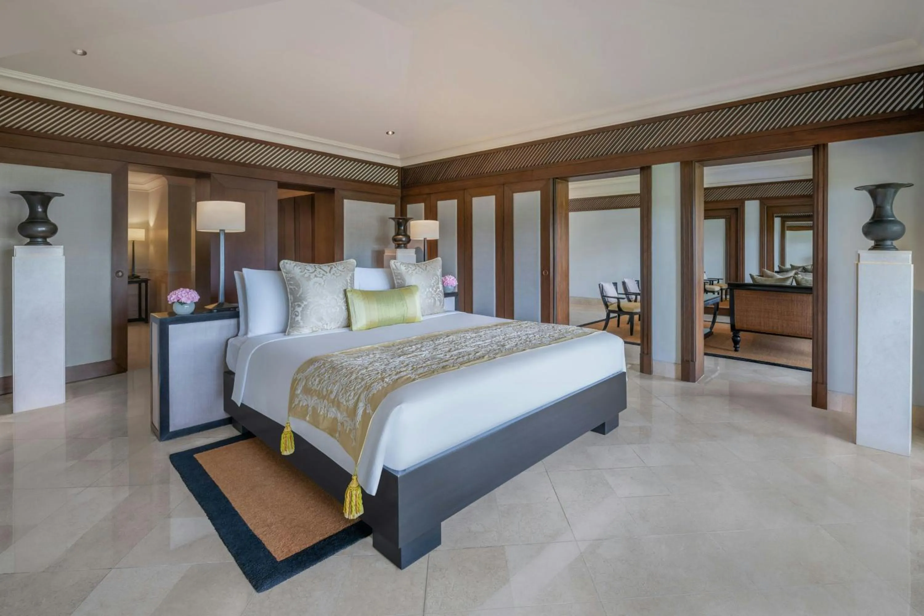 Bedroom, Bed in The St. Regis Goa Resort