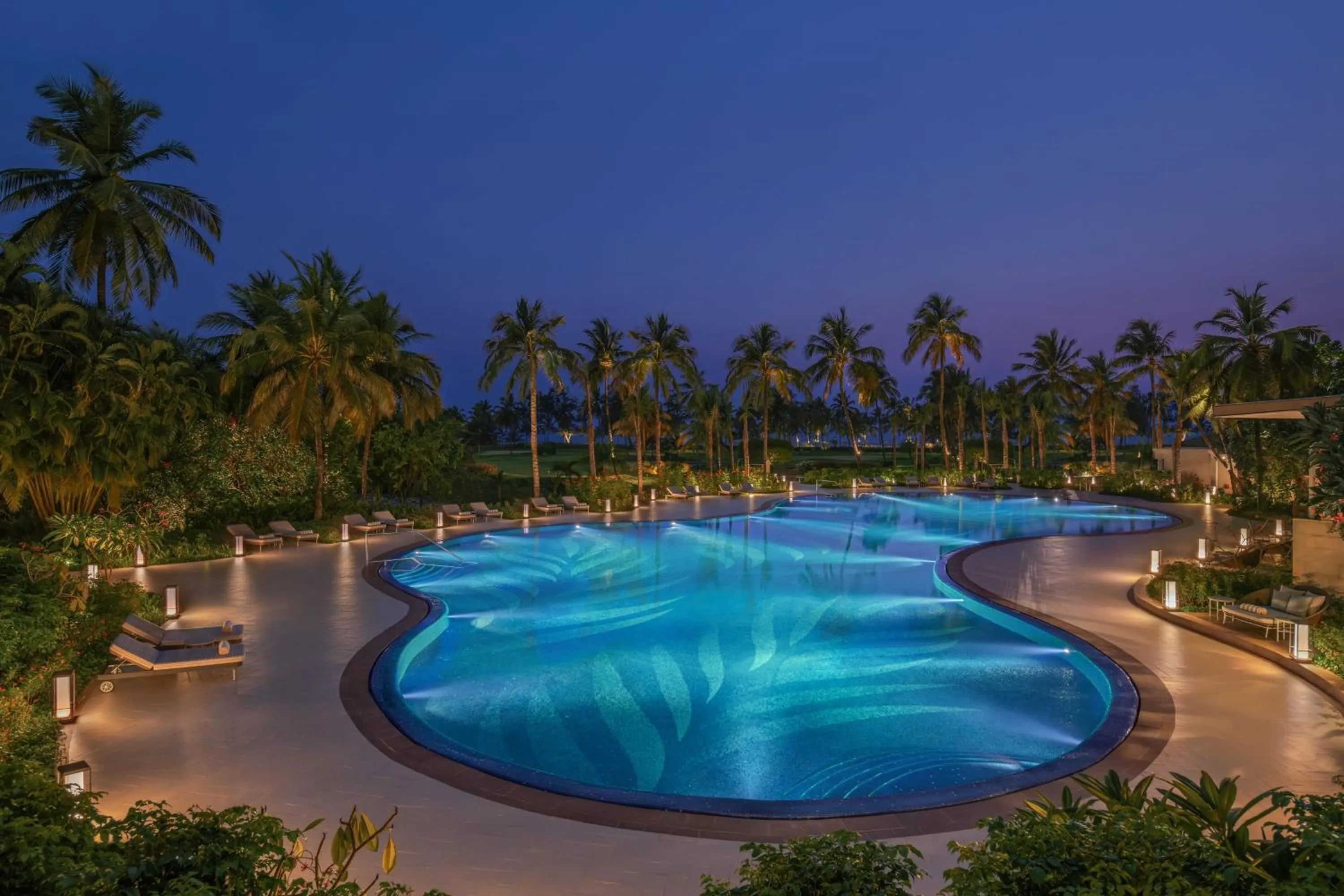Swimming pool in The St. Regis Goa Resort