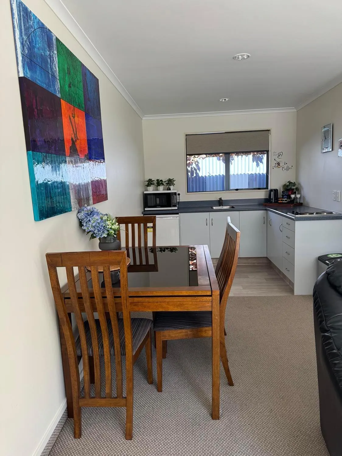 kitchen in Centre Court Motel